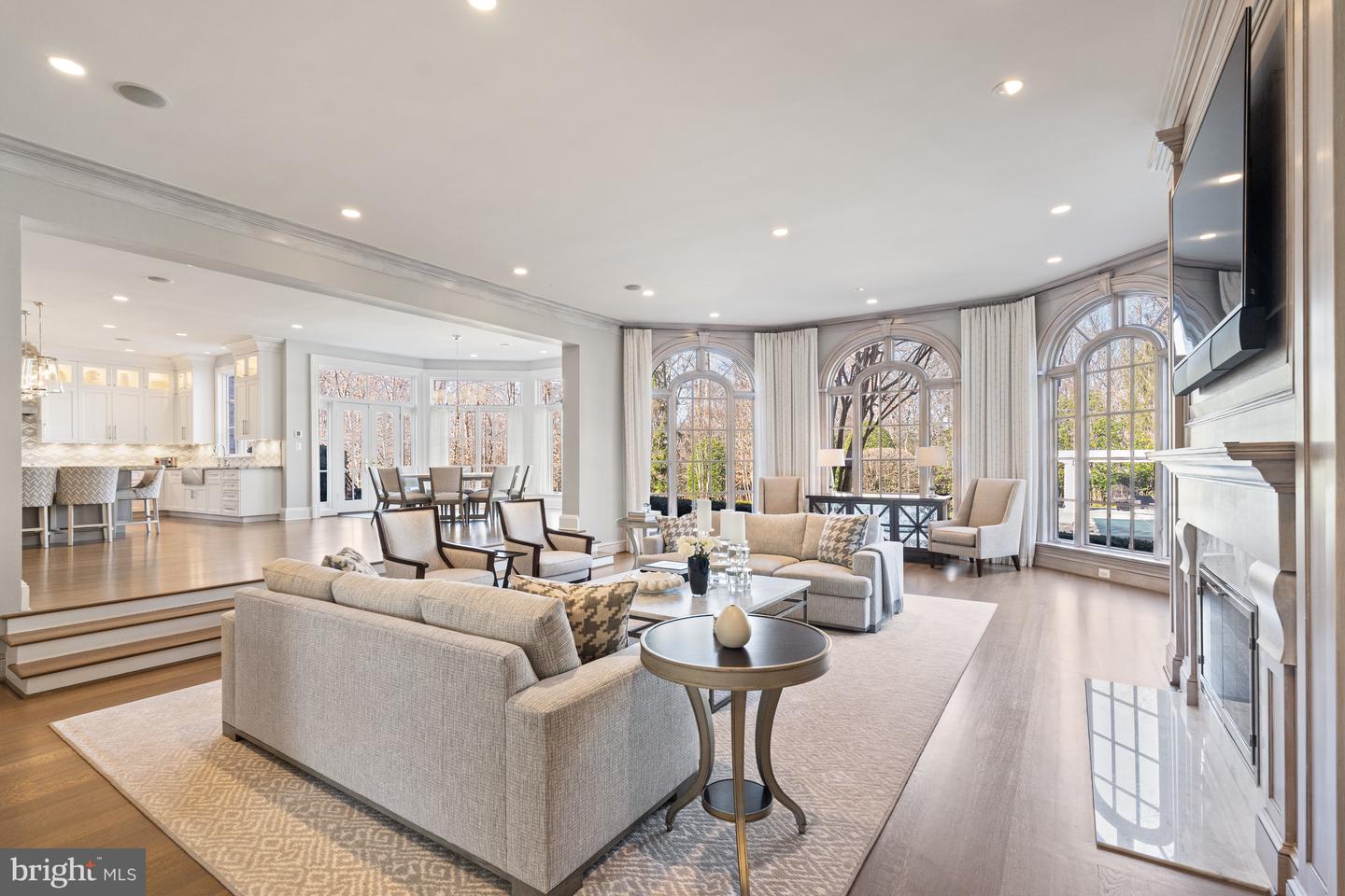 9837 Avenel Farm Dr