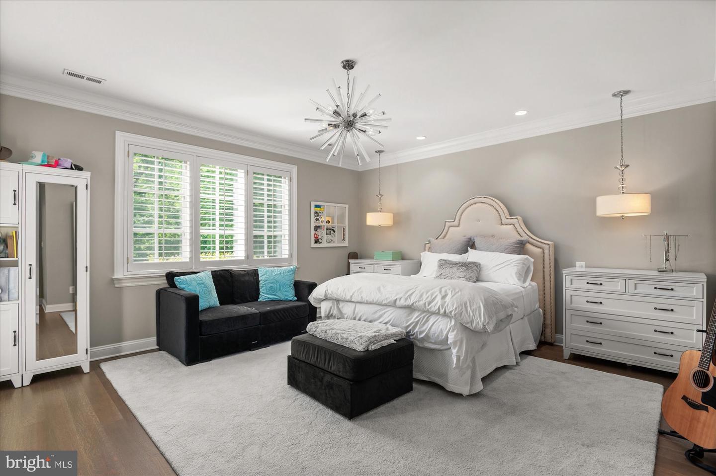 9837 Avenel Farm Dr