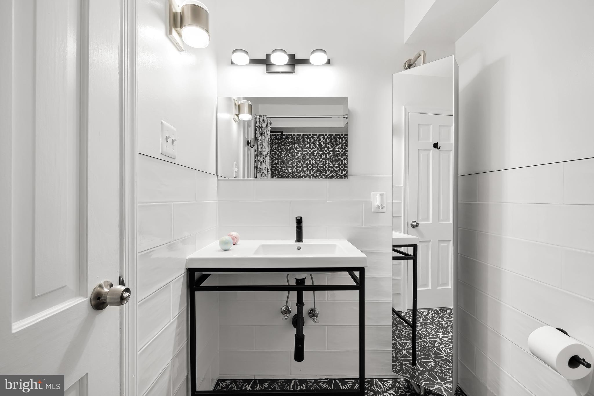 11700 Seven Locks Rd