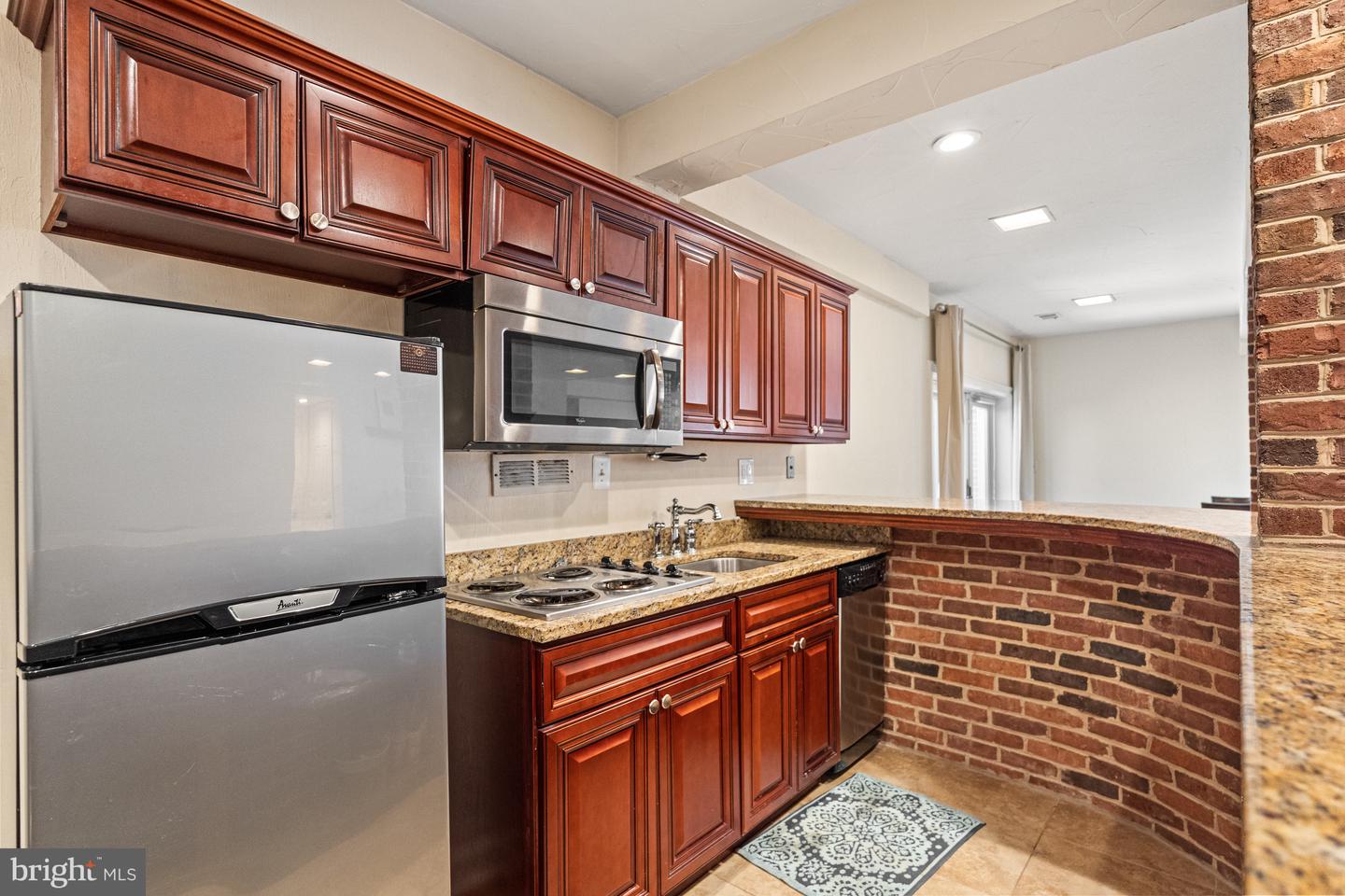 10908 Riverwood Dr