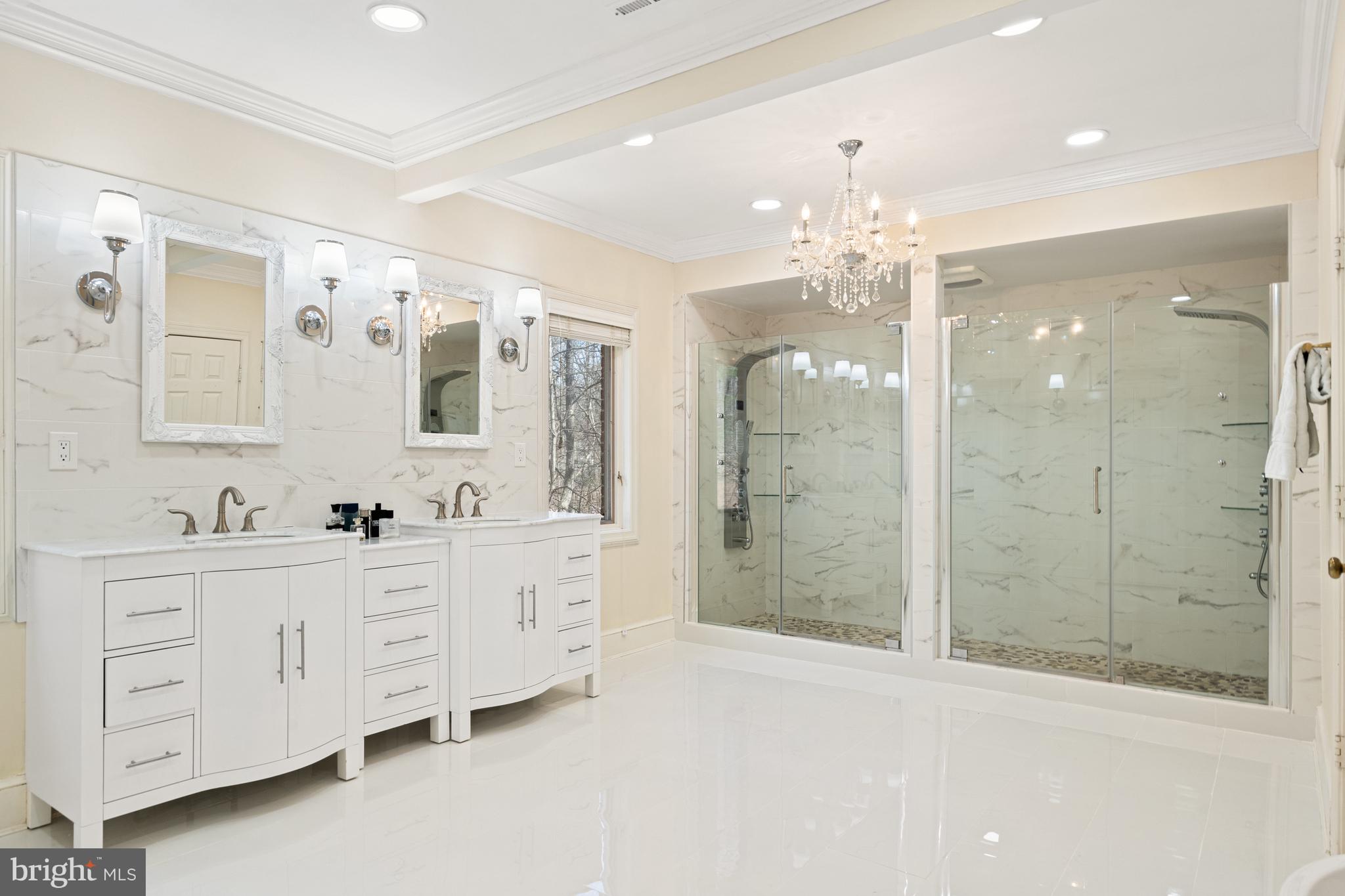 10908 Riverwood Dr