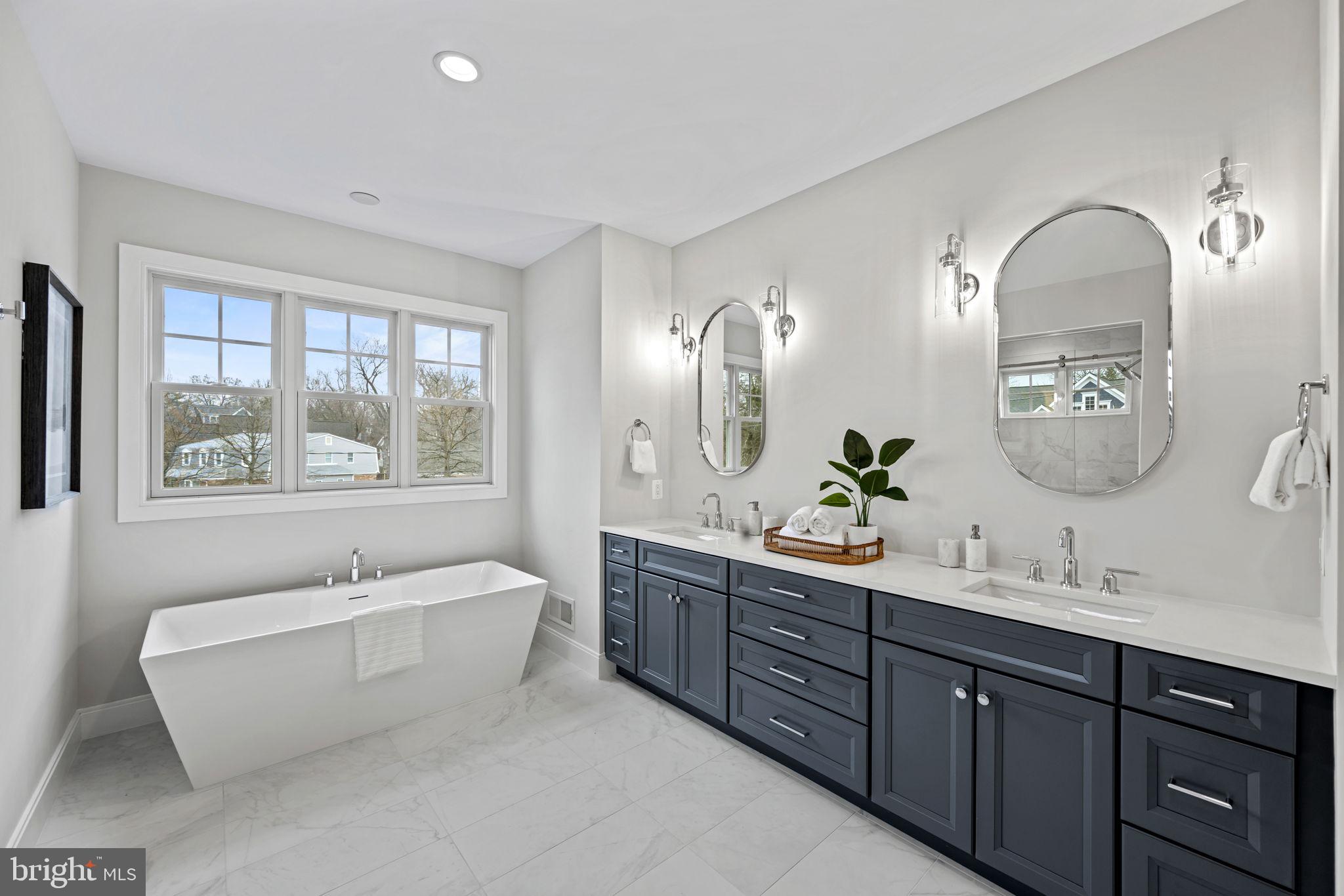 7721 Mary Cassatt Dr