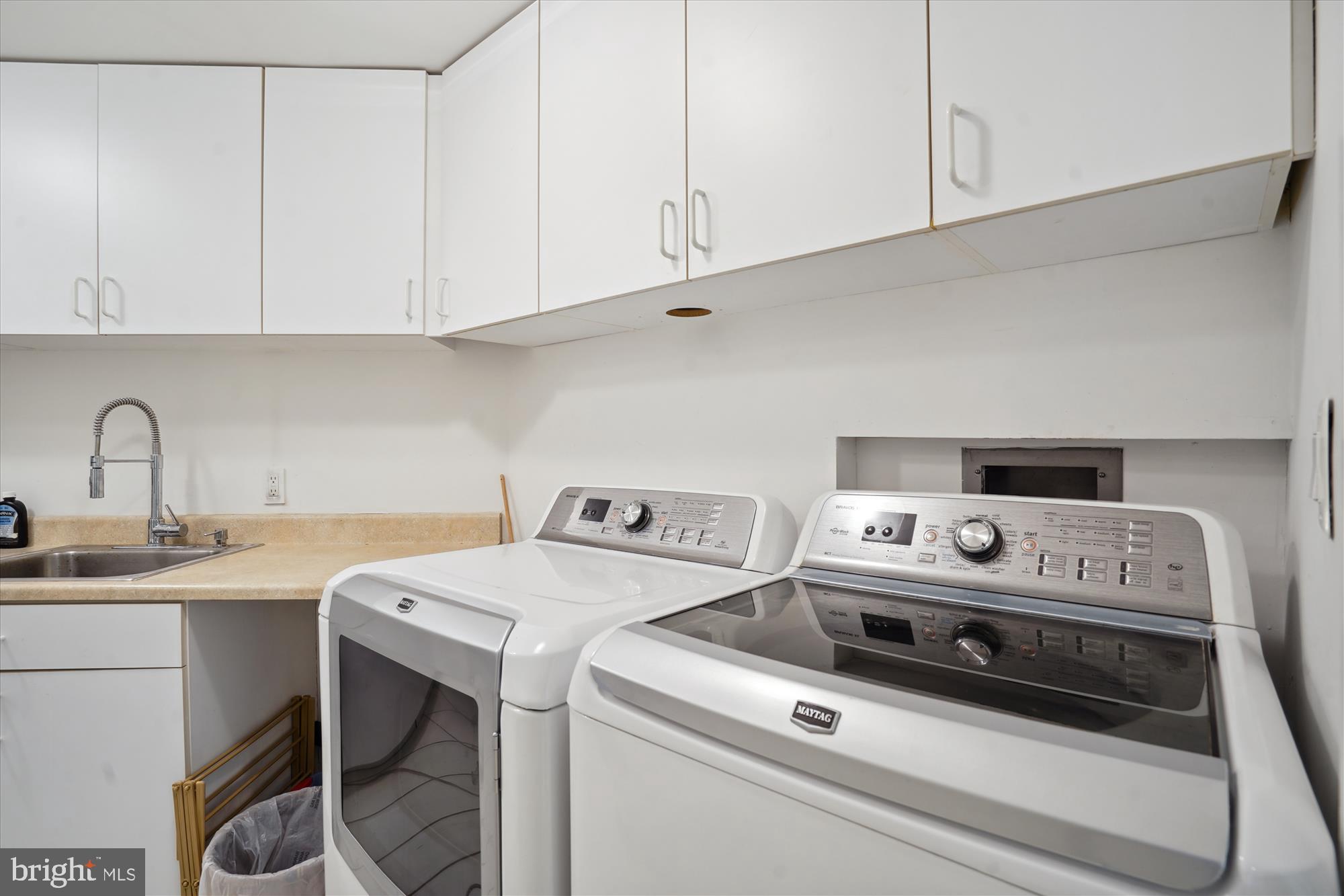 5610 Wisconsin Ave #107