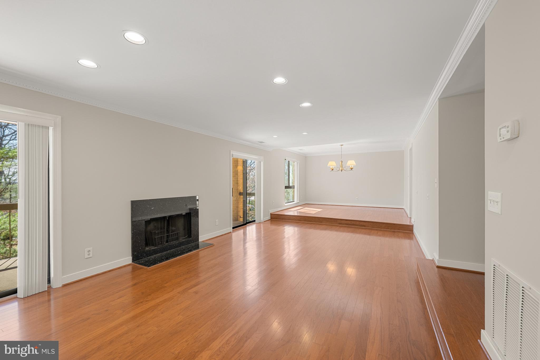 11400 Strand Dr #R-310