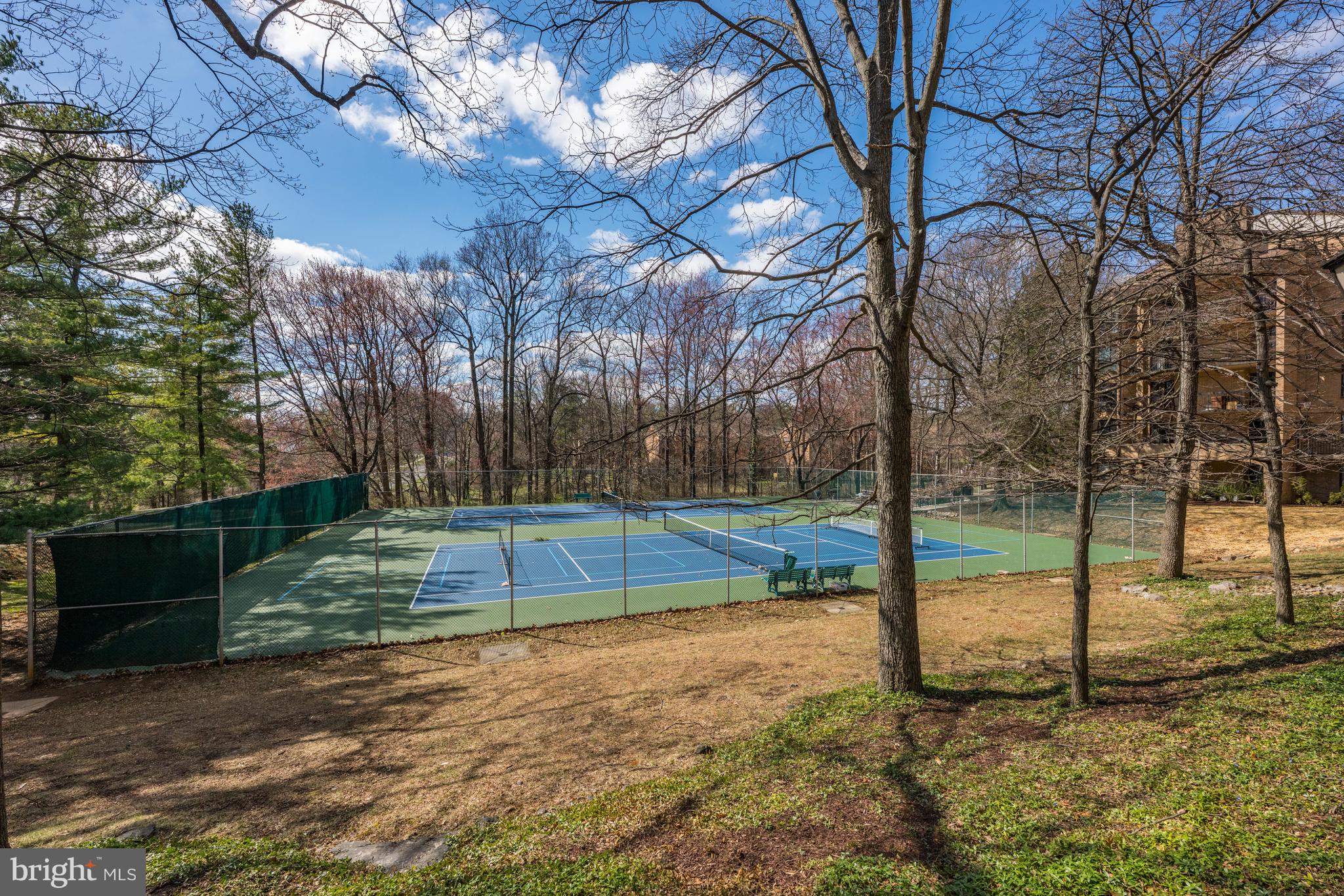 11400 Strand Dr #R-310