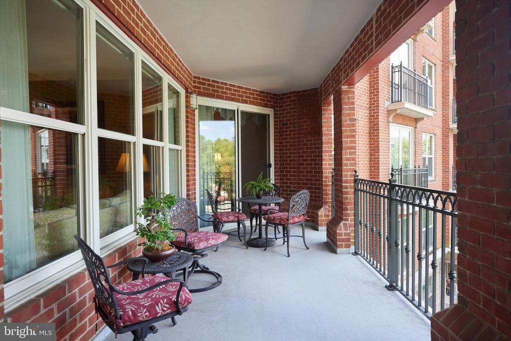 12500 Park Potomac Ave #409s
