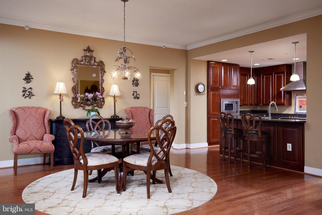 12500 Park Potomac Ave #409s