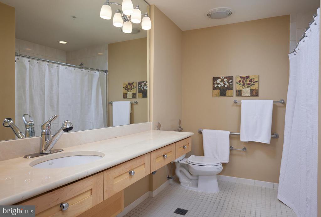 12500 Park Potomac Ave #409s
