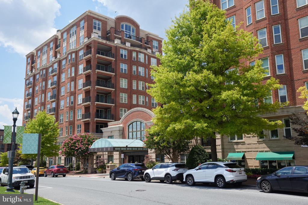 12500 Park Potomac Ave #409s
