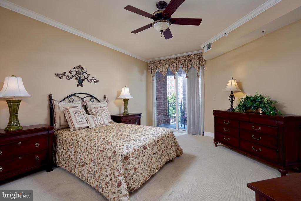 12500 Park Potomac Ave #409s