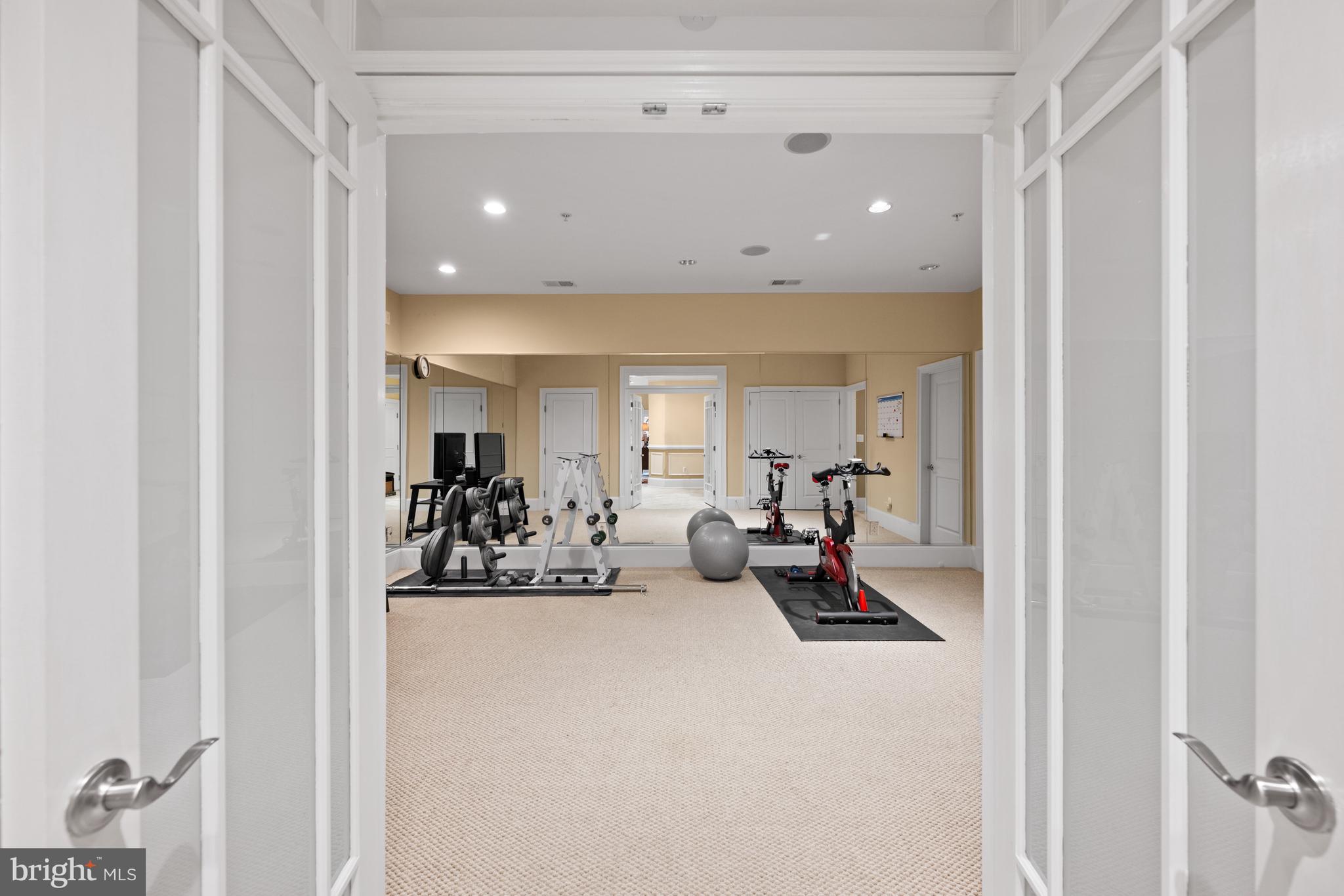 12547 Ansin Circle Dr