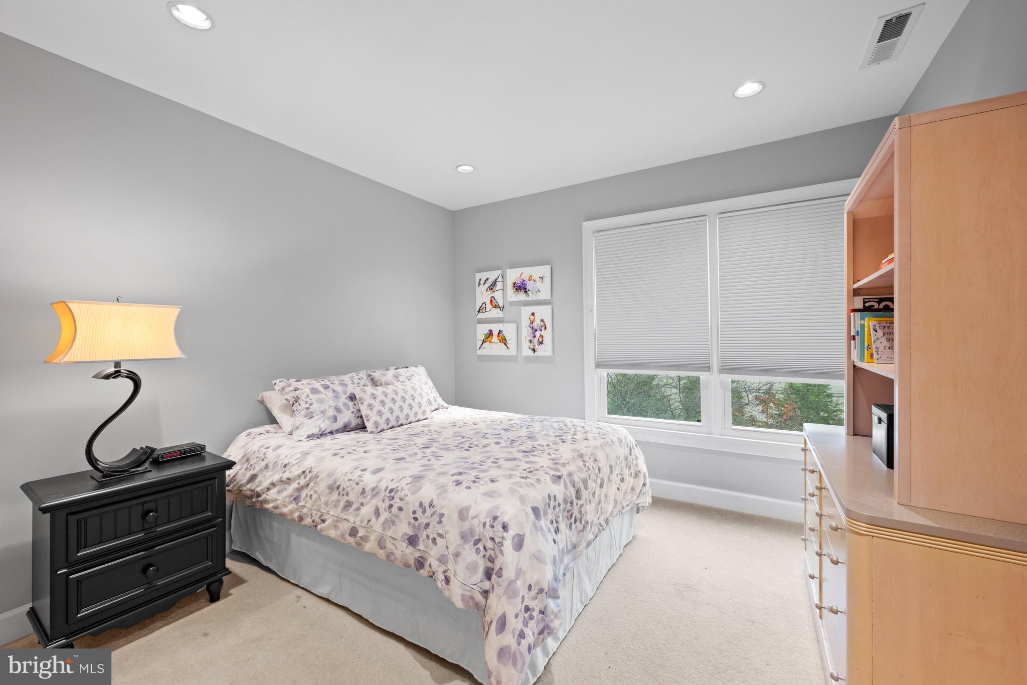 12547 Ansin Circle Dr