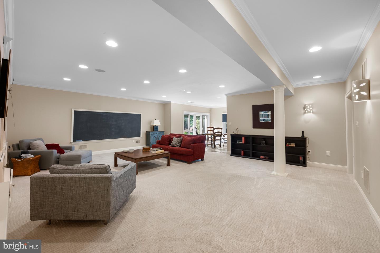 10736 Ardnave Pl
