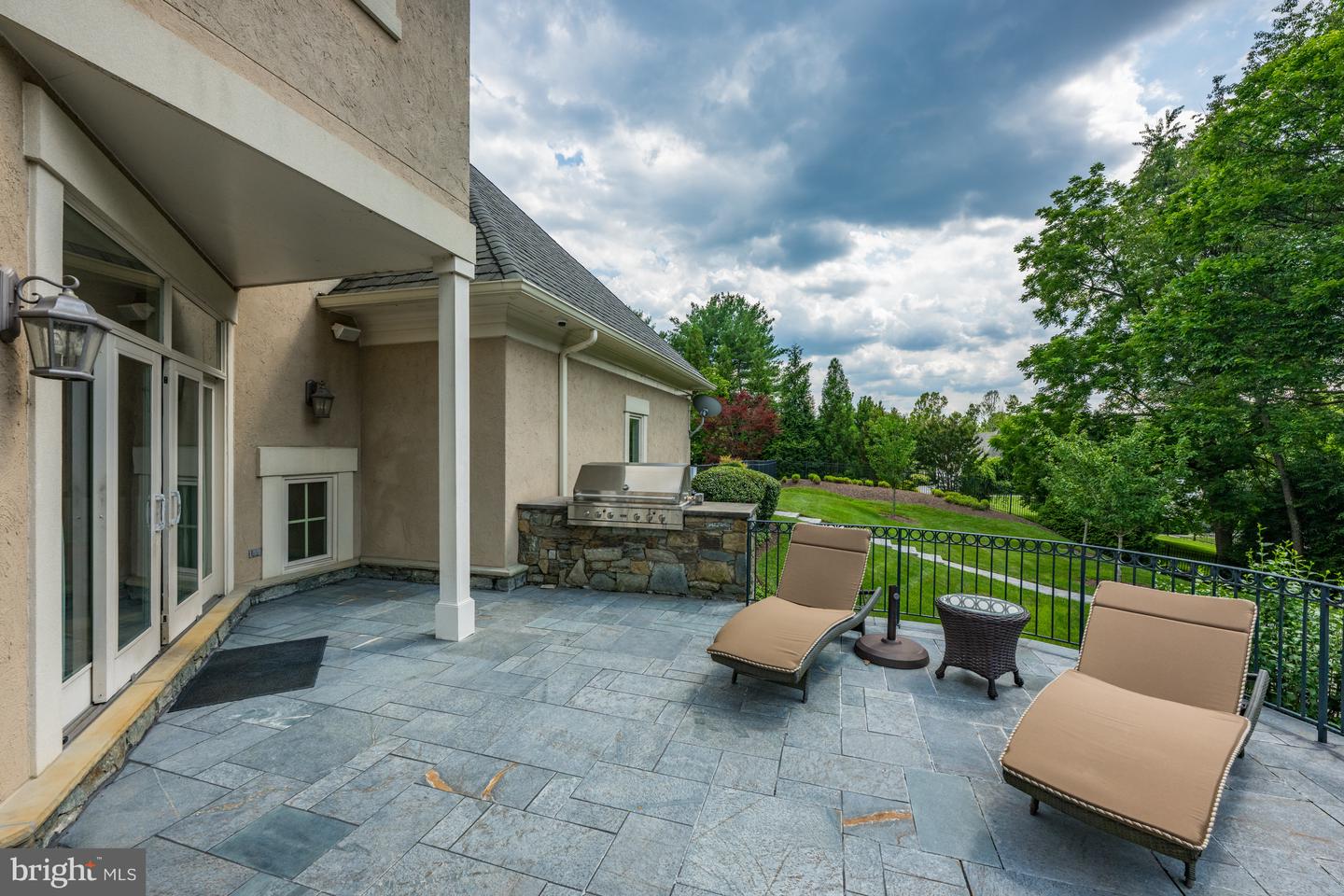 10736 Ardnave Pl
