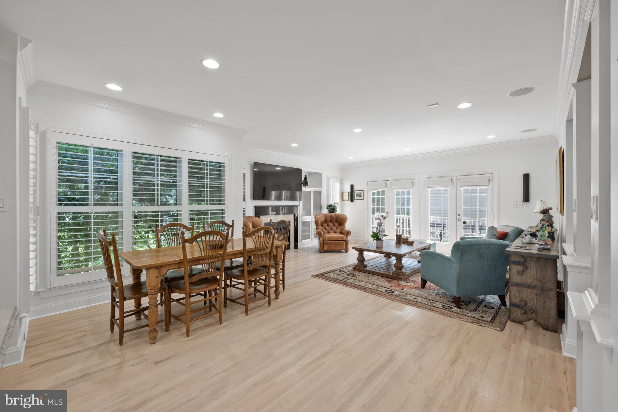 5102 MANNING DRIVE