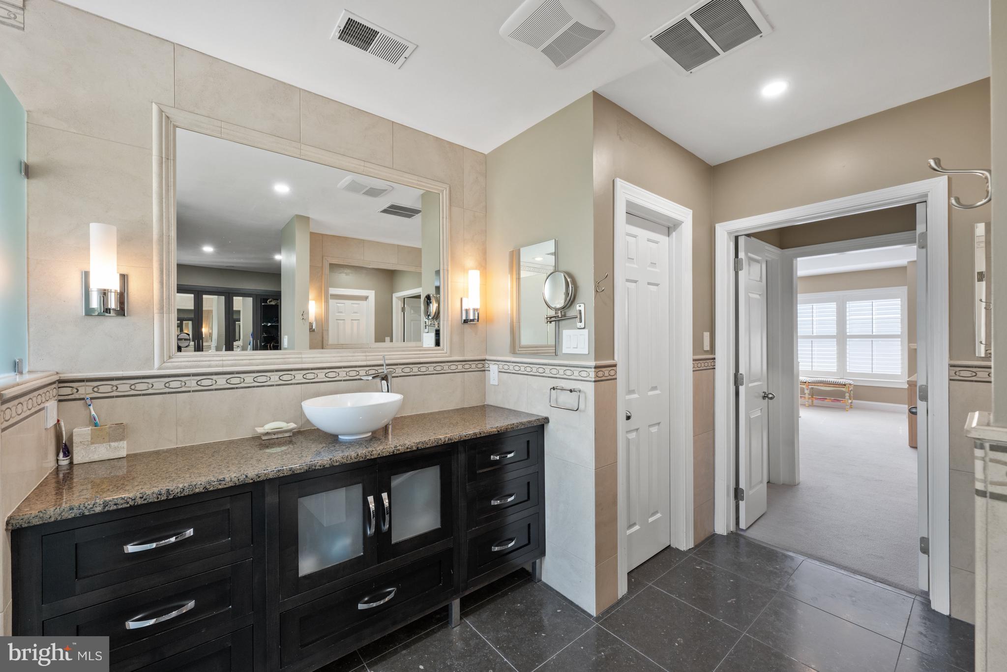 5102 MANNING DRIVE