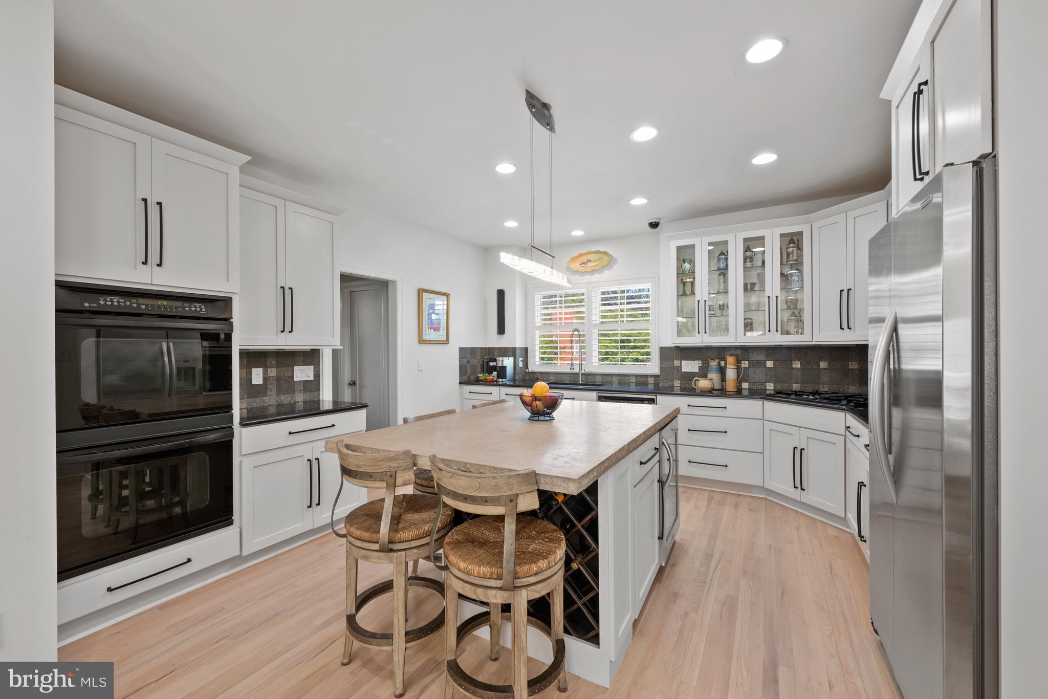 5102 MANNING DRIVE