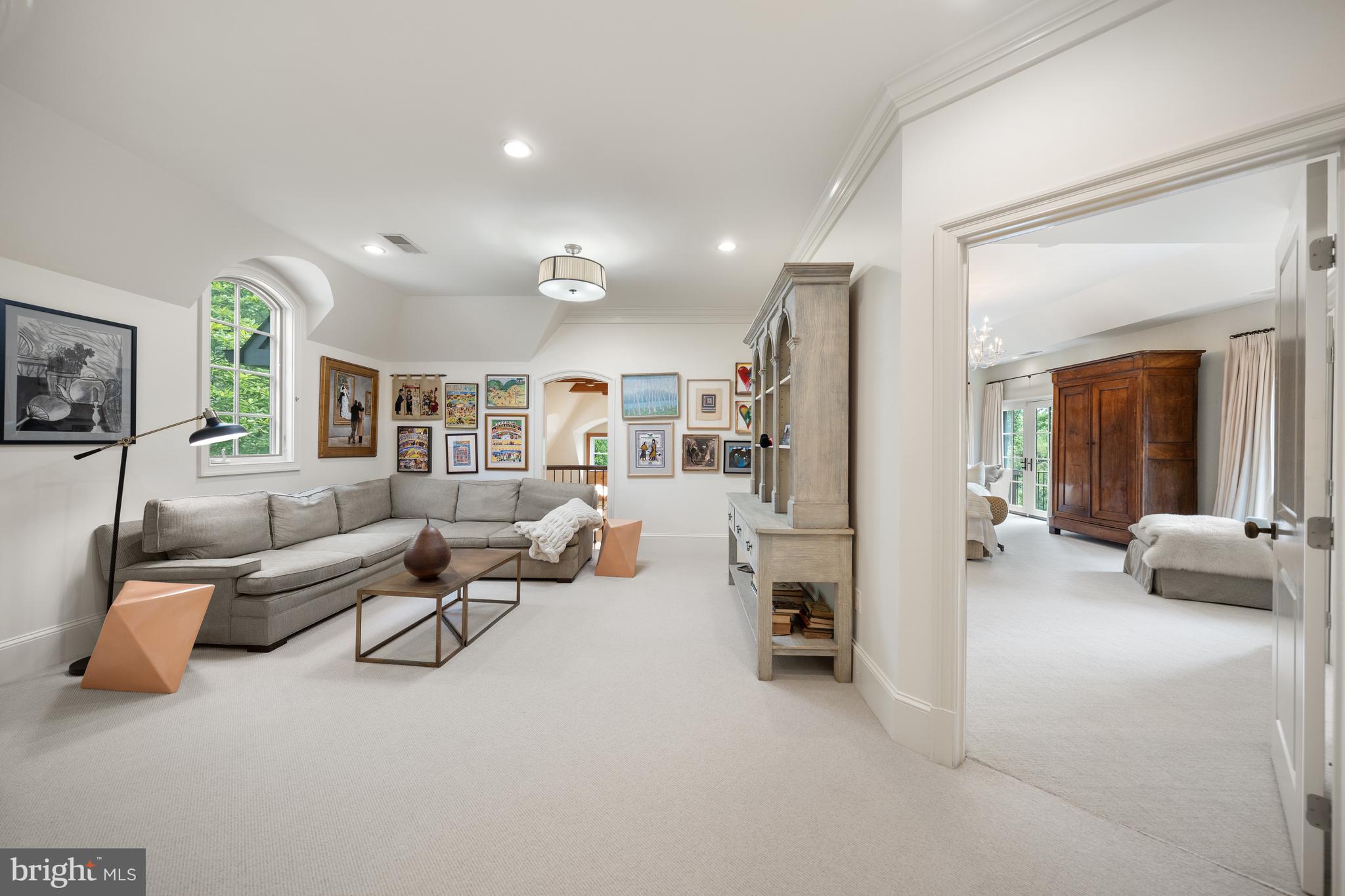 10 BURNING TREE COURT