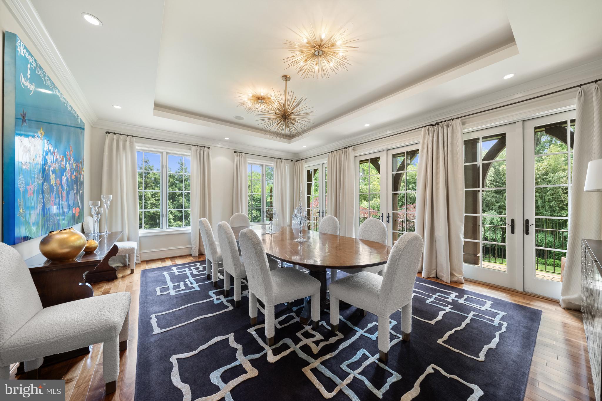 10 BURNING TREE COURT