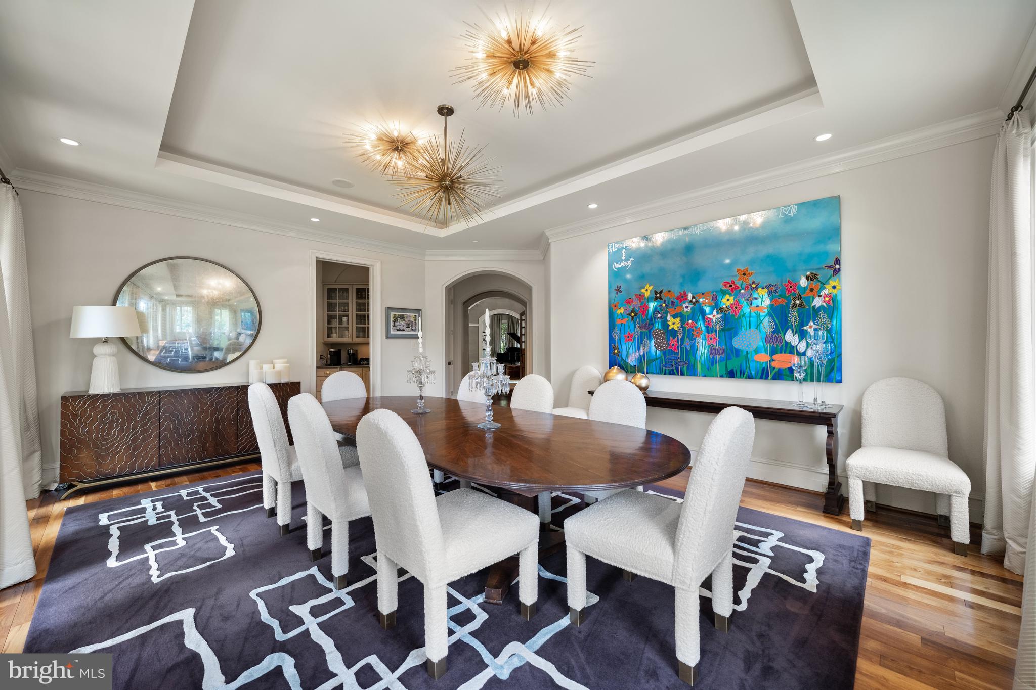 10 BURNING TREE COURT