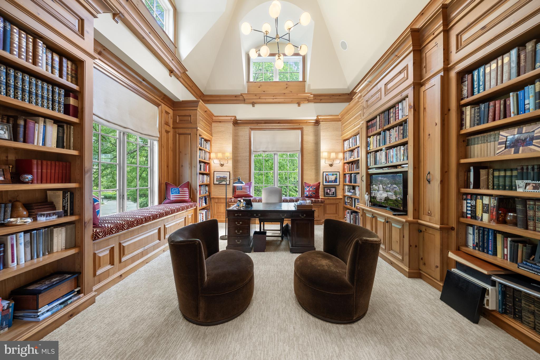 10 BURNING TREE COURT