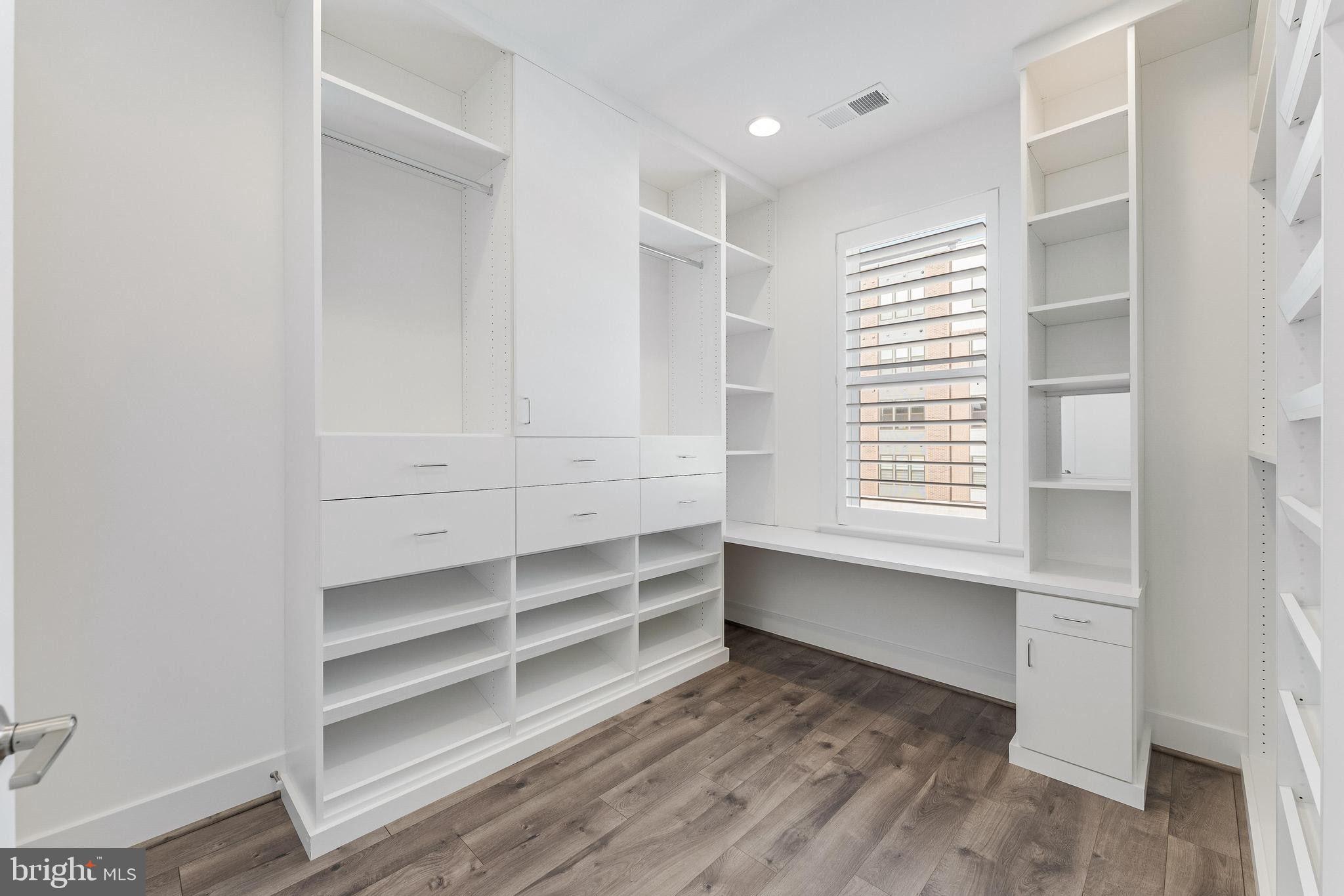 3510 BELLFLOWER LANE