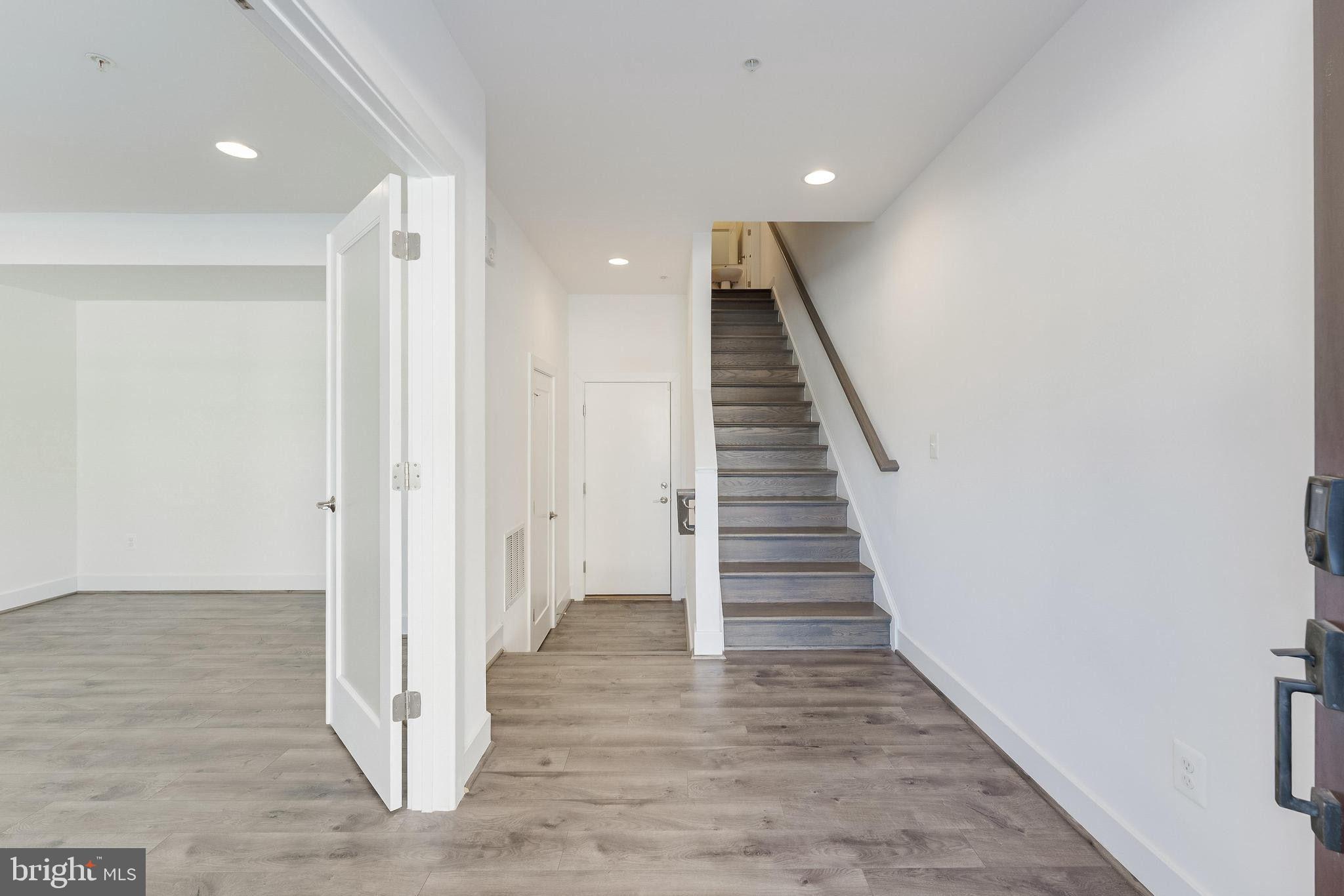 3510 BELLFLOWER LANE