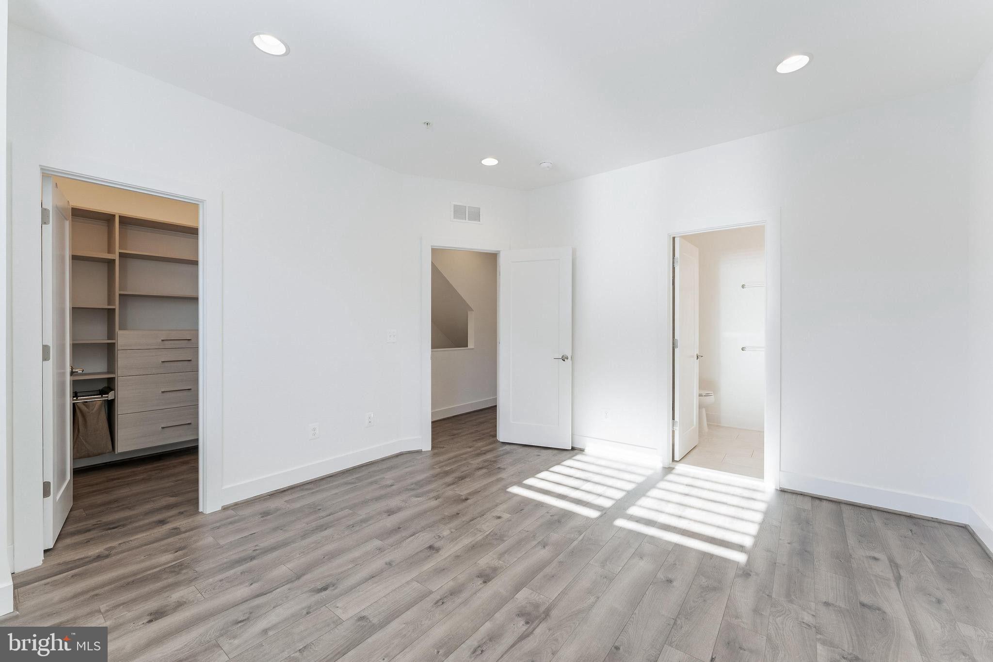 3510 BELLFLOWER LANE