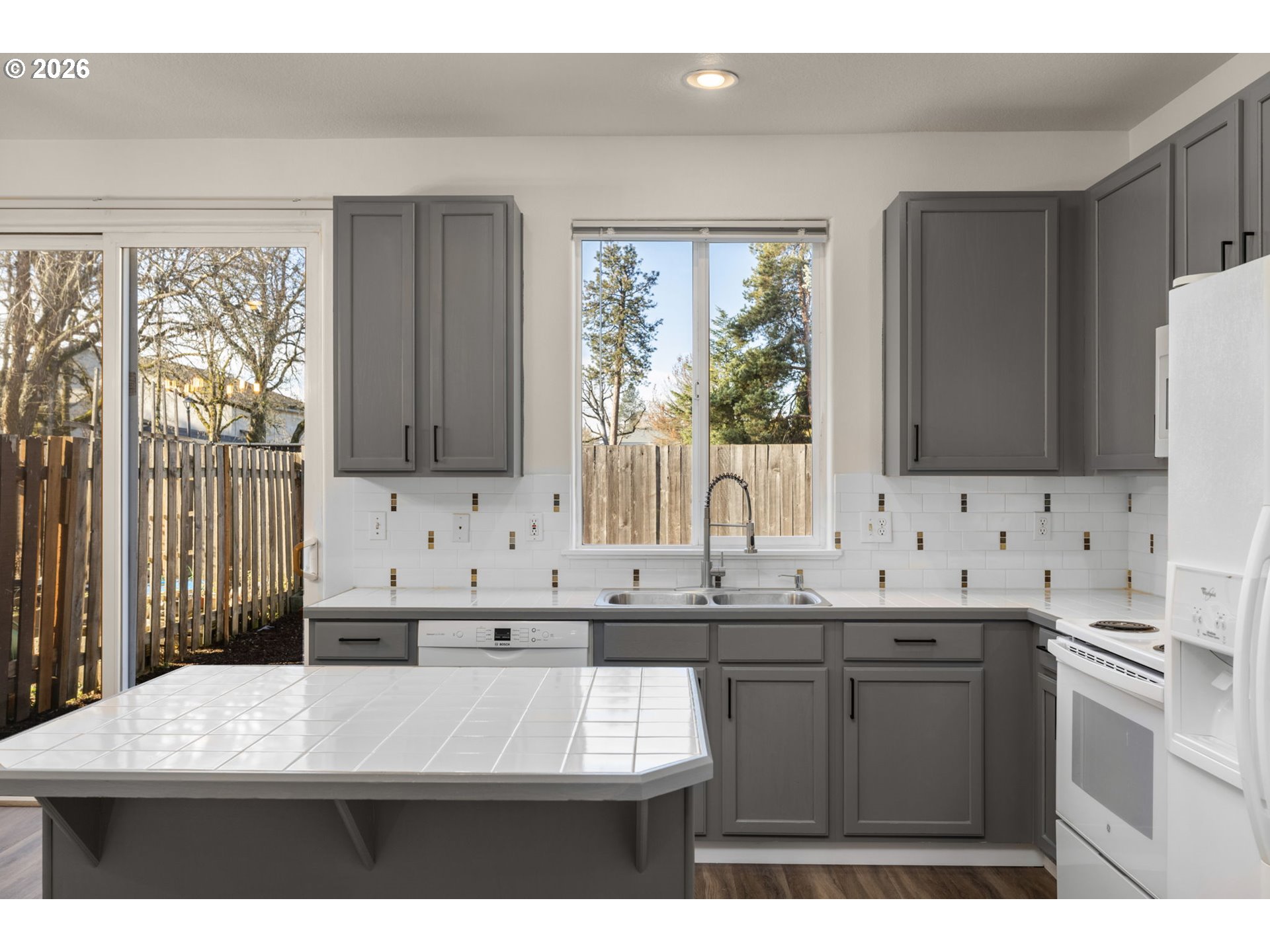 3273 SW 179TH TER