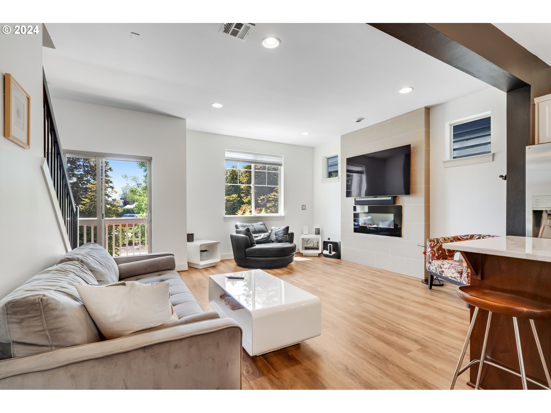 14415 SW MERIDIAN ST