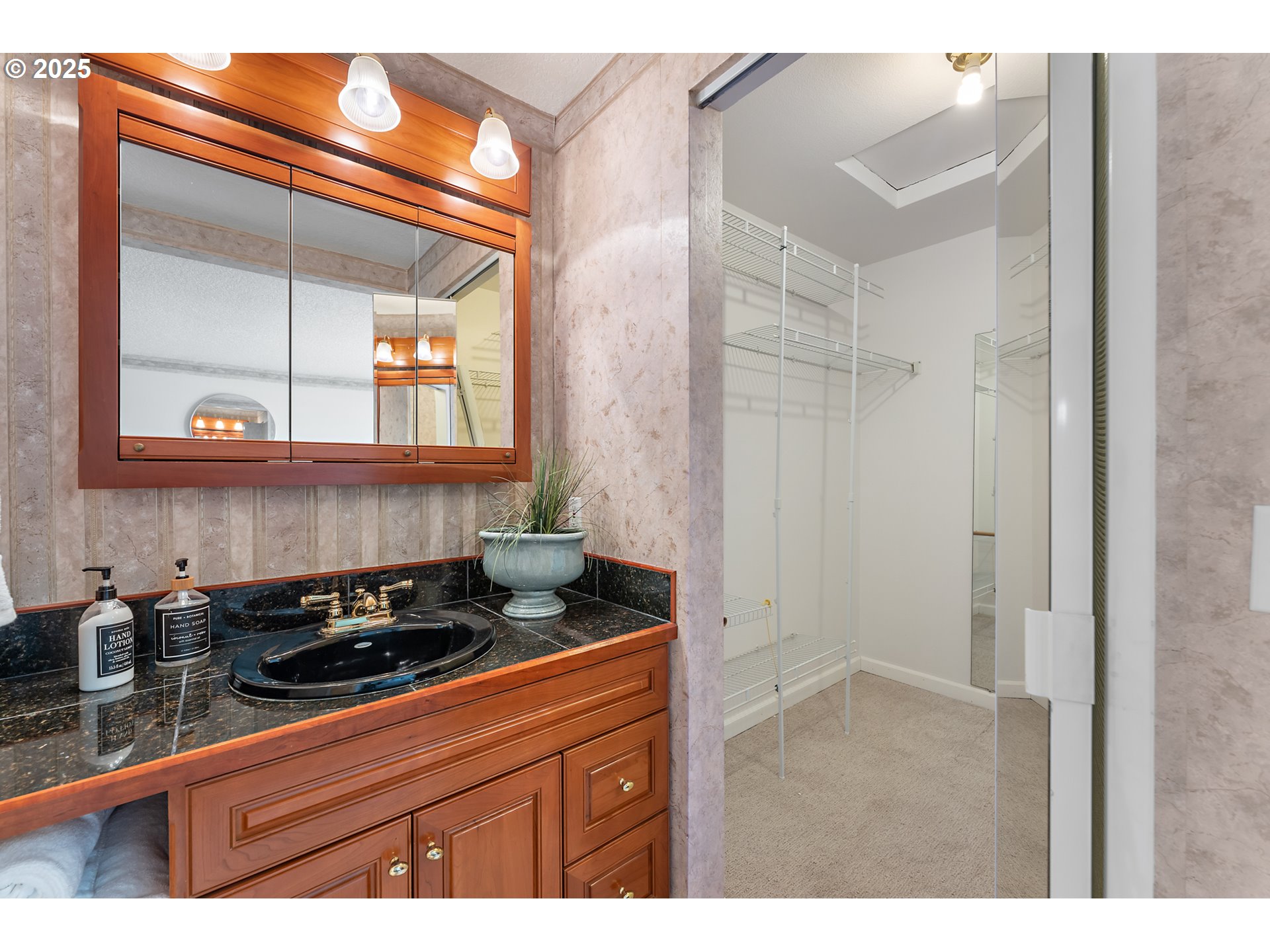 14868 NE THOMPSON CT