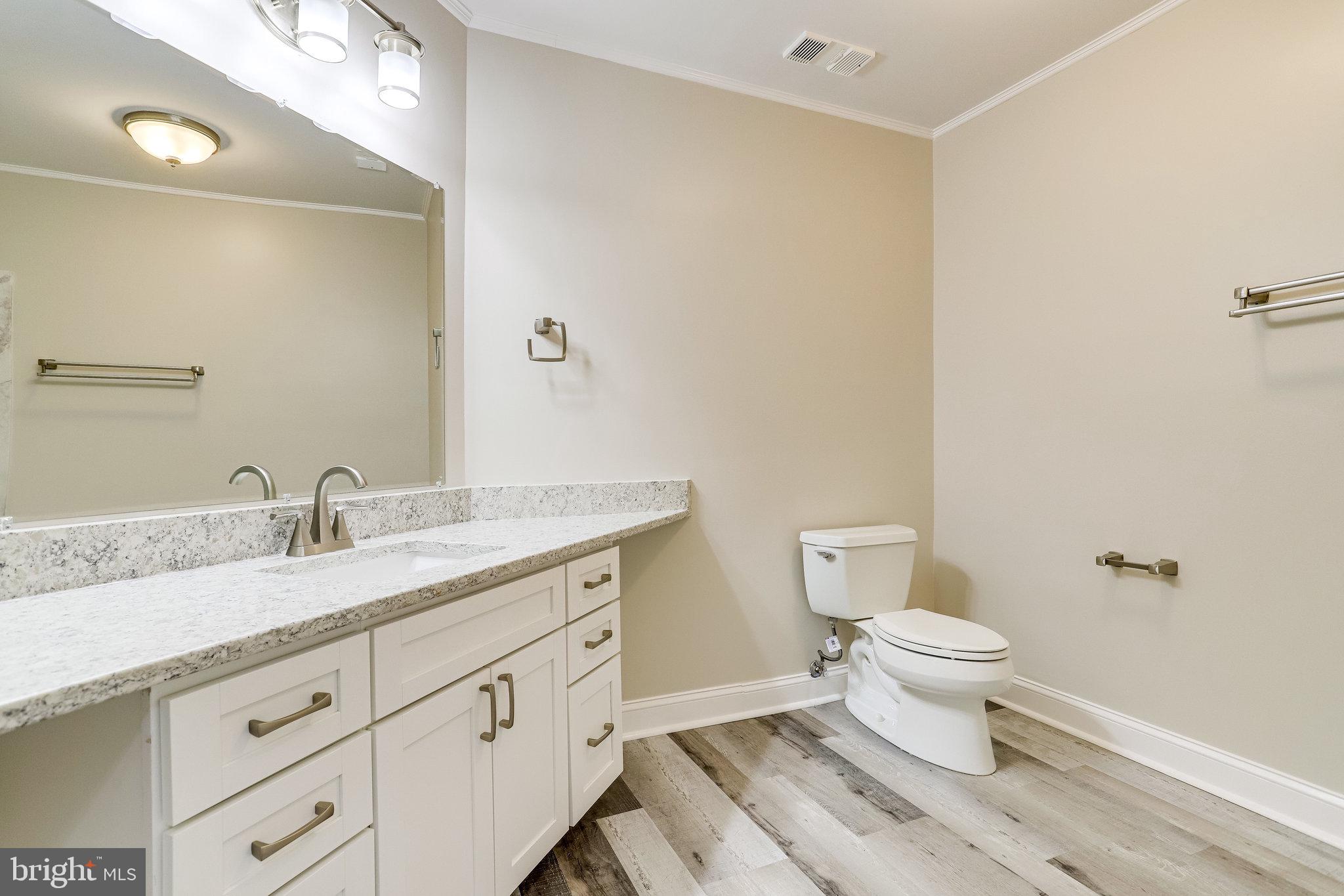 1029 N Stuart Street Unit: 306