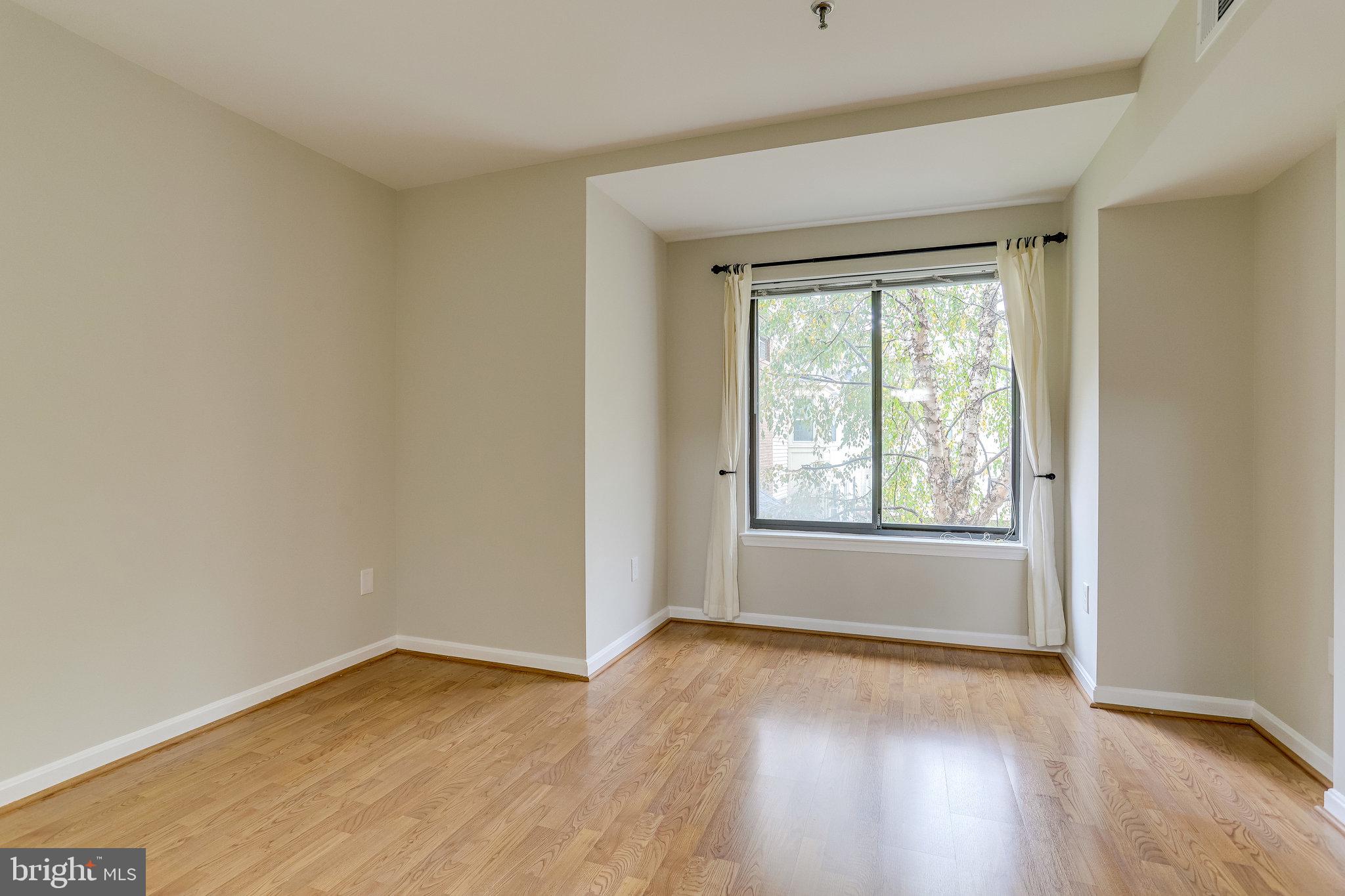 1029 N Stuart Street Unit: 306