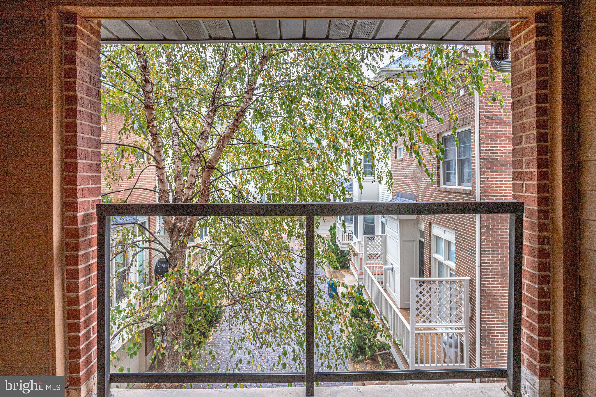 1029 N Stuart Street Unit: 306