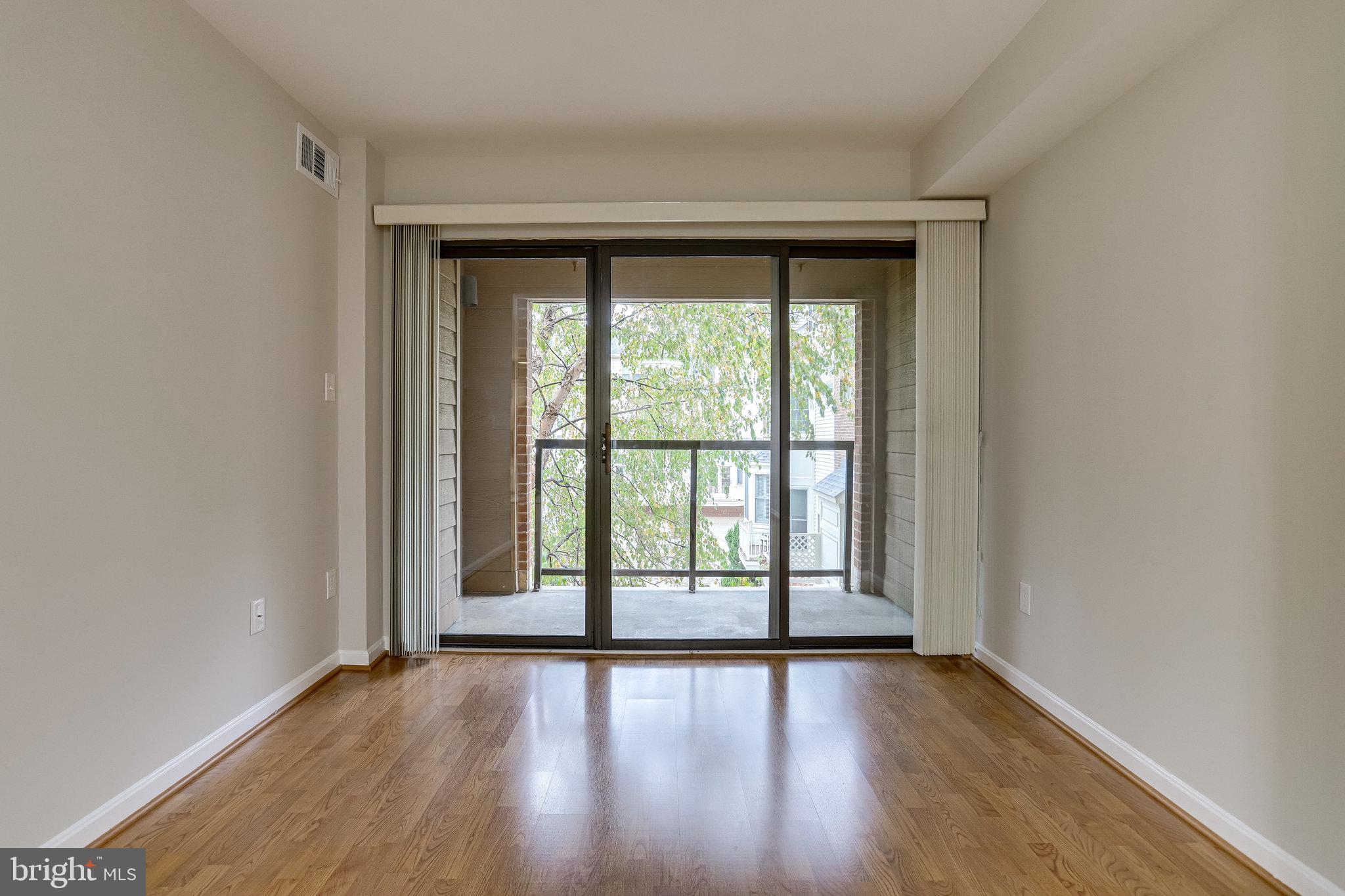 1029 N Stuart Street Unit: 306