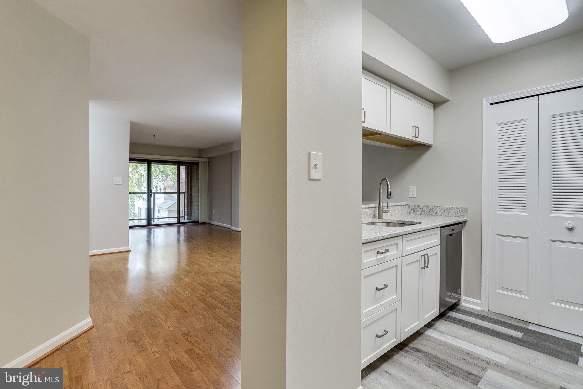 1029 N Stuart Street Unit: 306