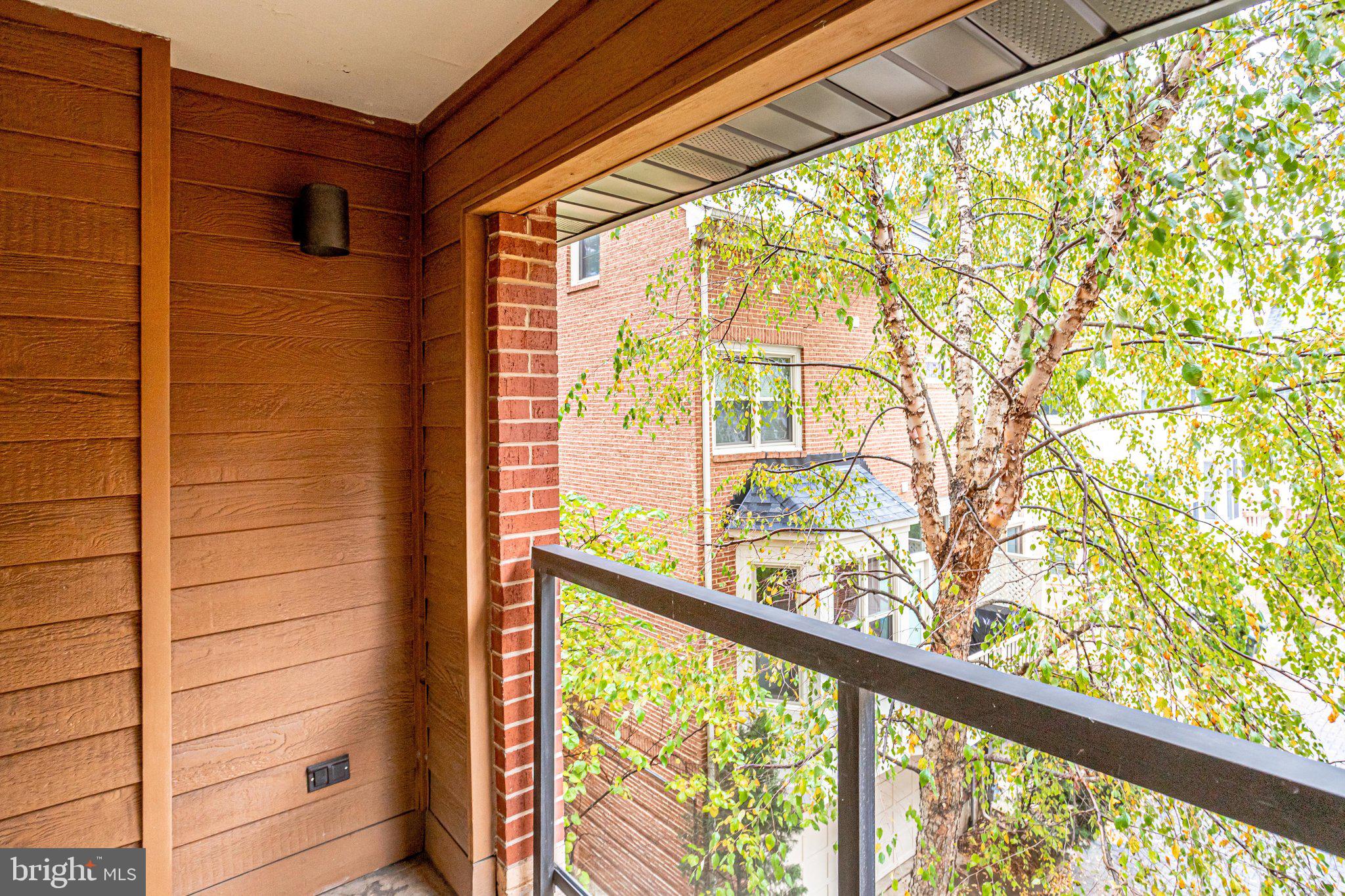 1029 N Stuart Street Unit: 306