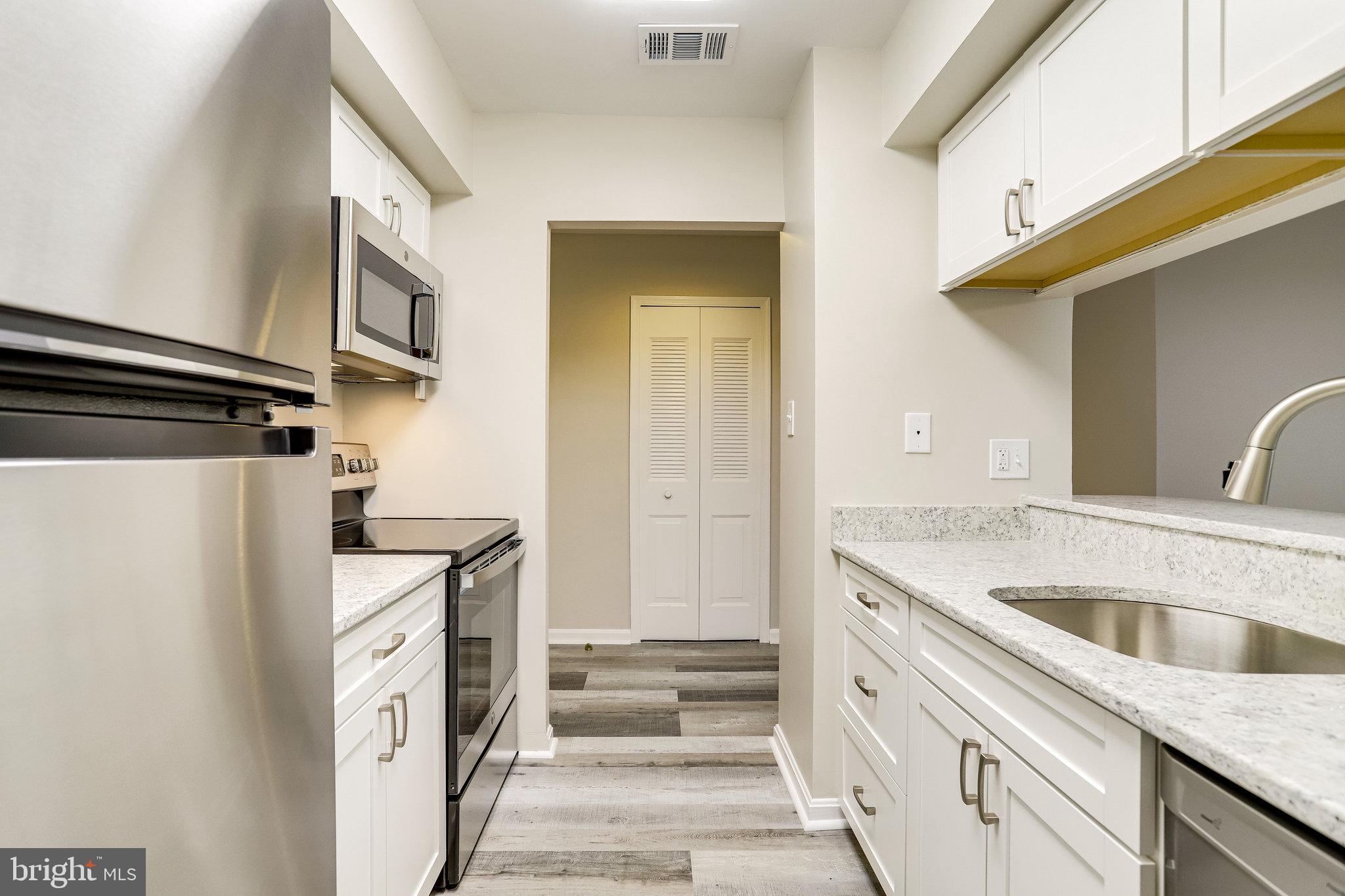 1029 N Stuart Street Unit: 306