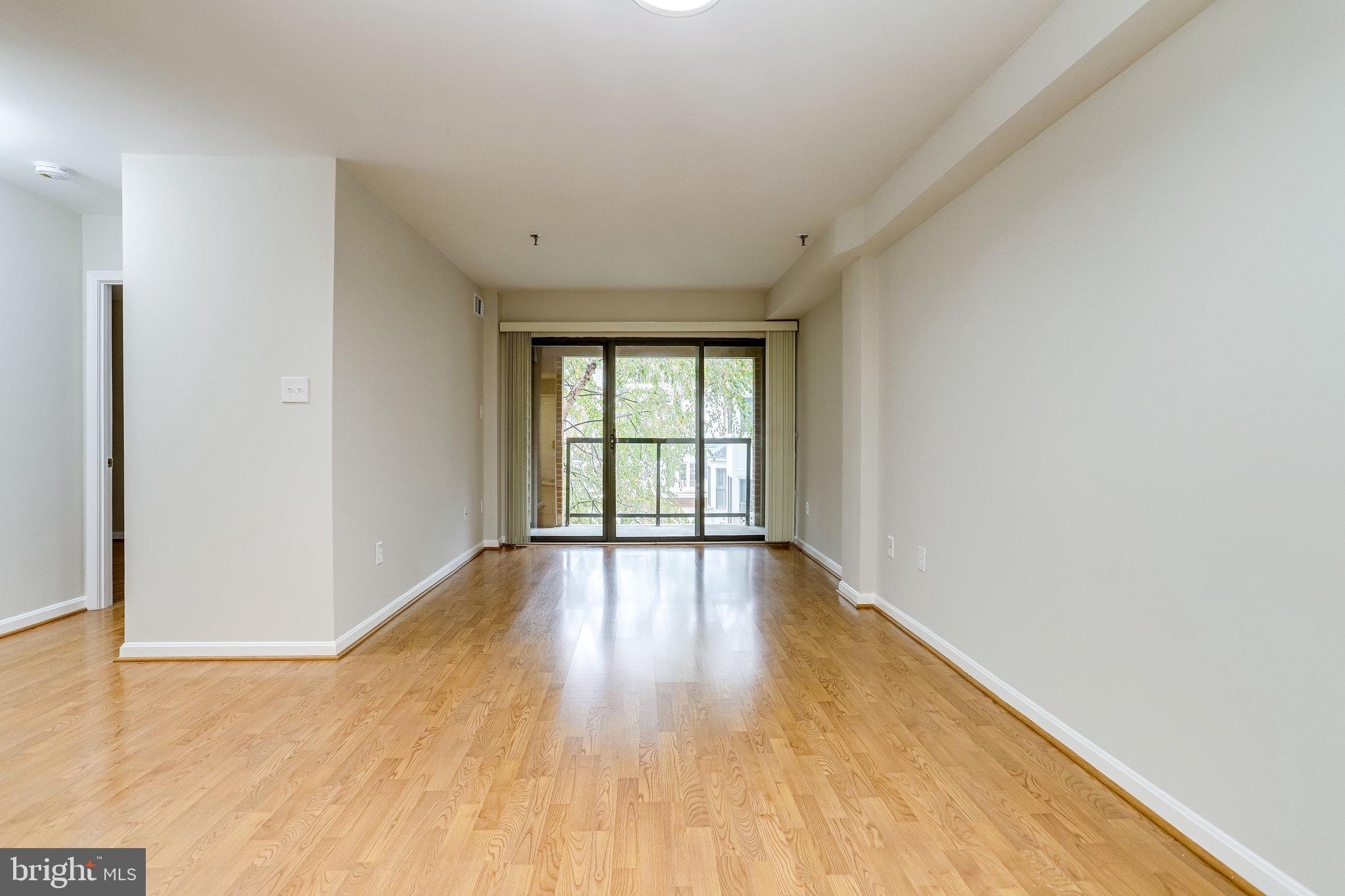 1029 N Stuart Street Unit: 306