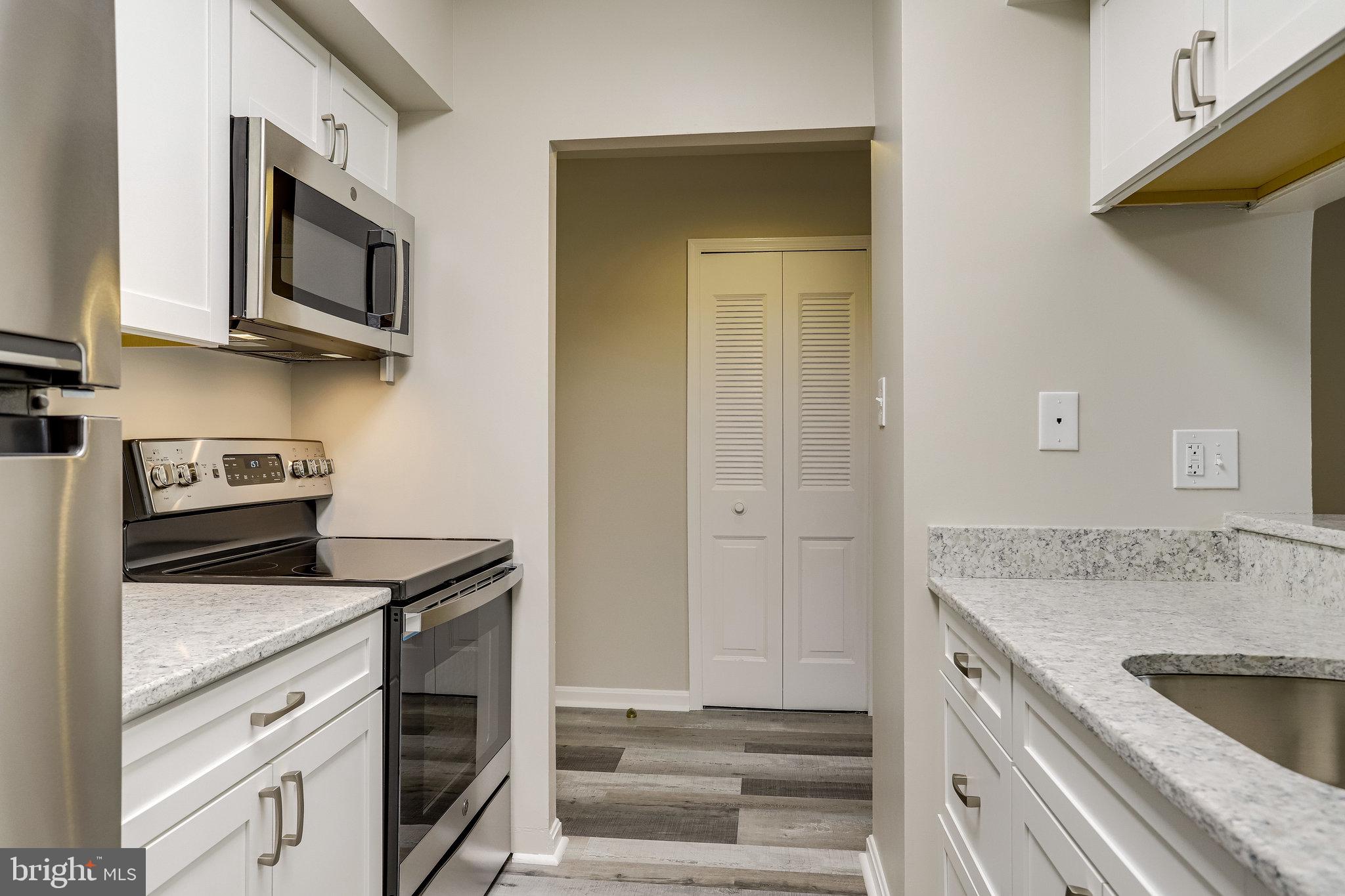 1029 N Stuart Street Unit: 306