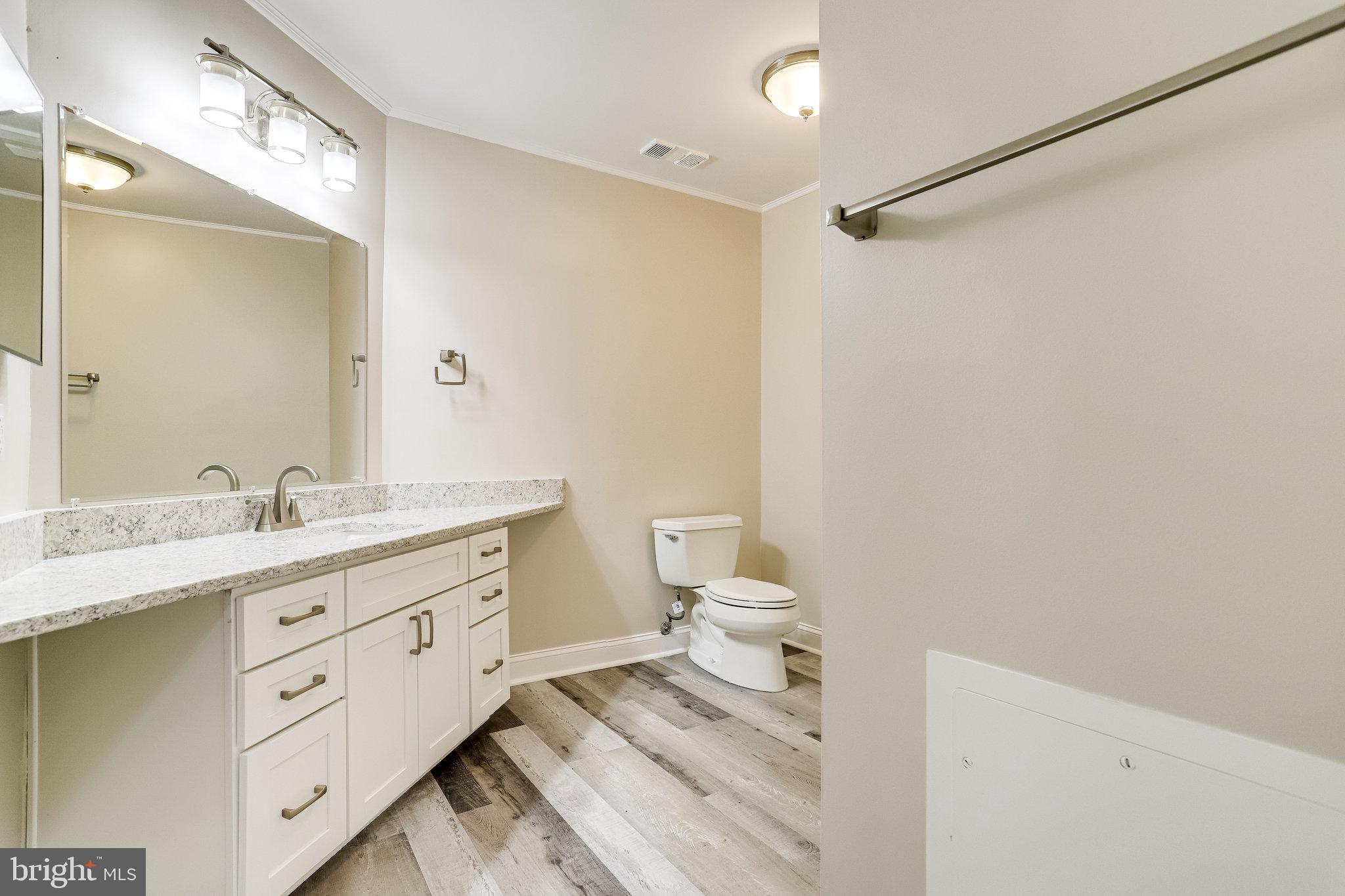 1029 N Stuart Street Unit: 306