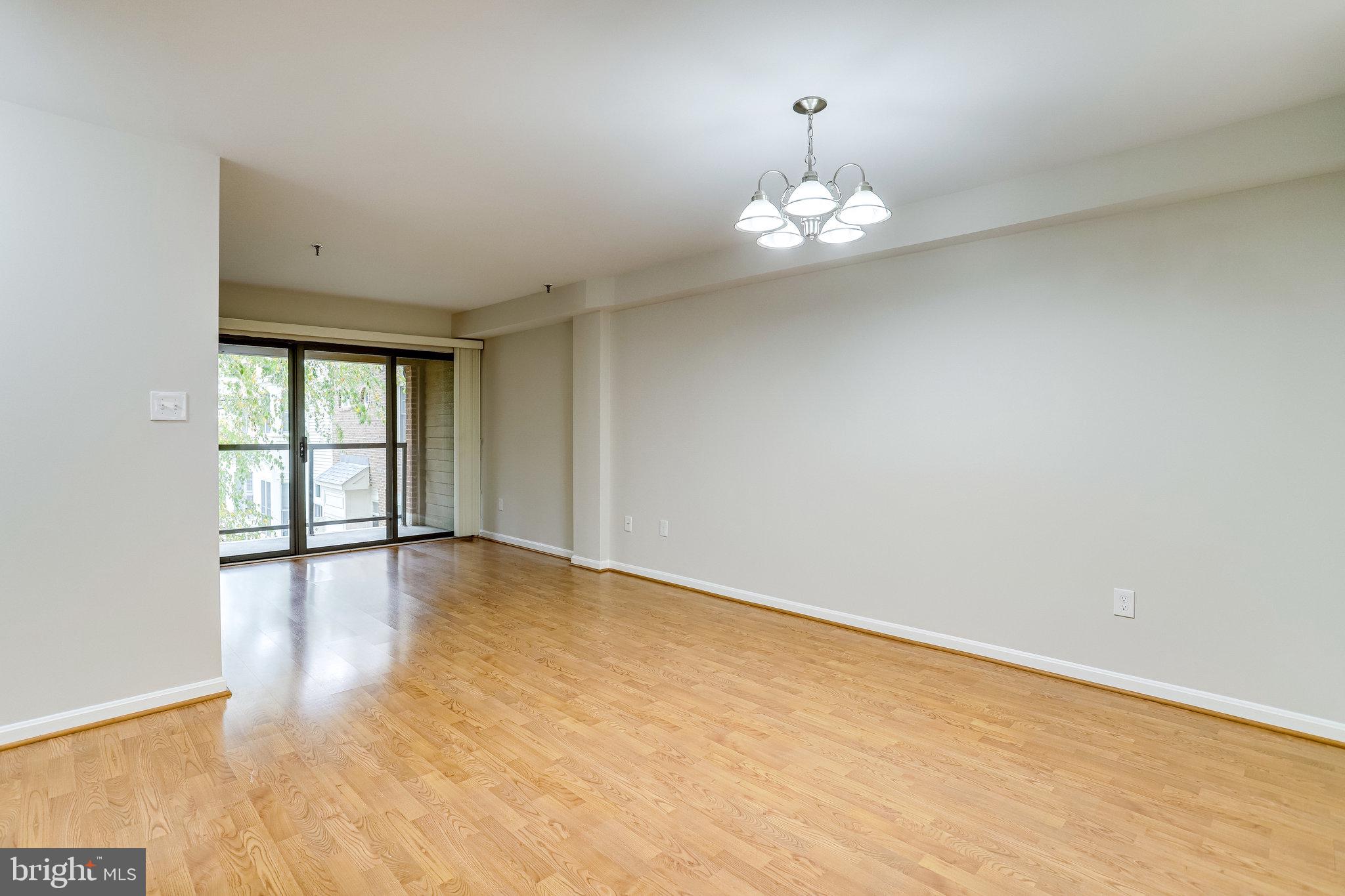 1029 N Stuart Street Unit: 306