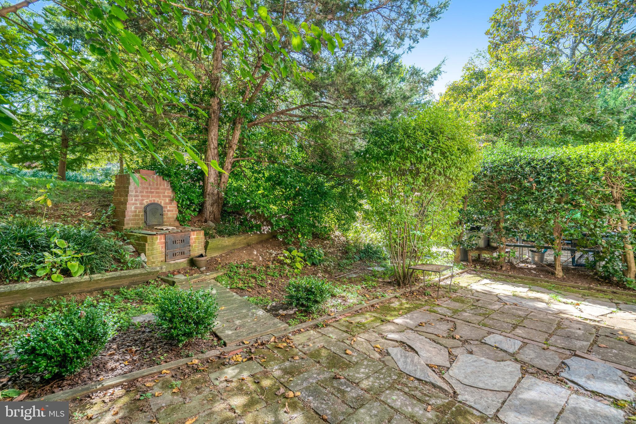 3239 GUNSTON ROAD