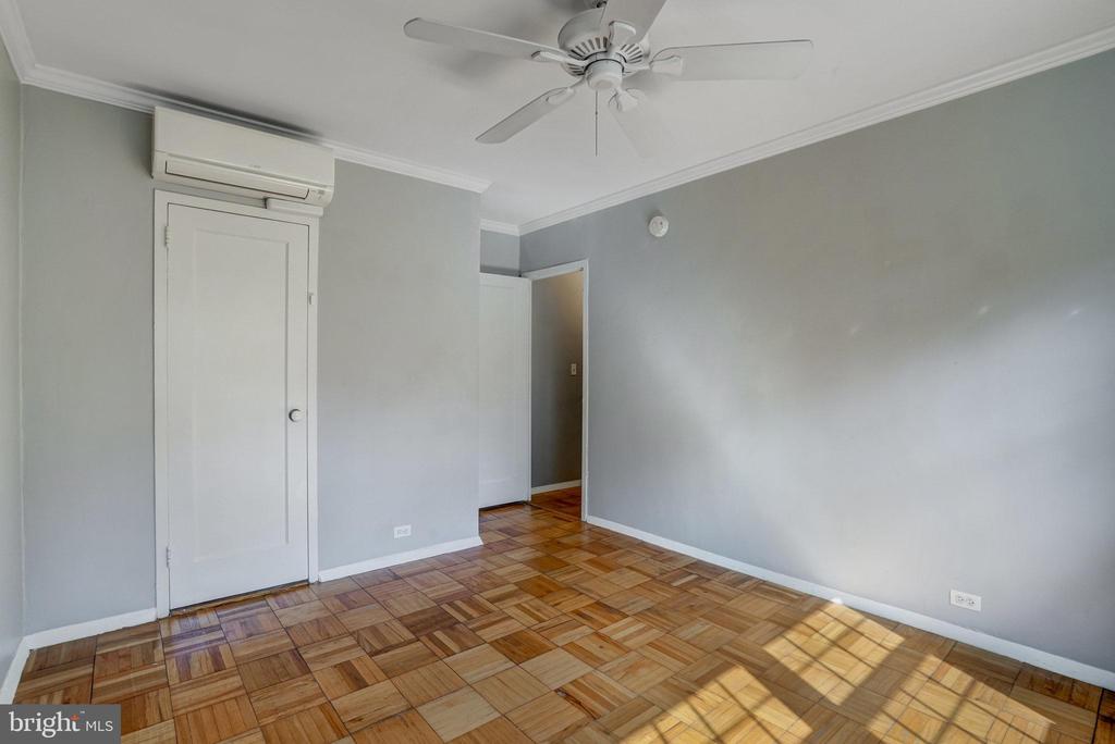 3239 GUNSTON ROAD