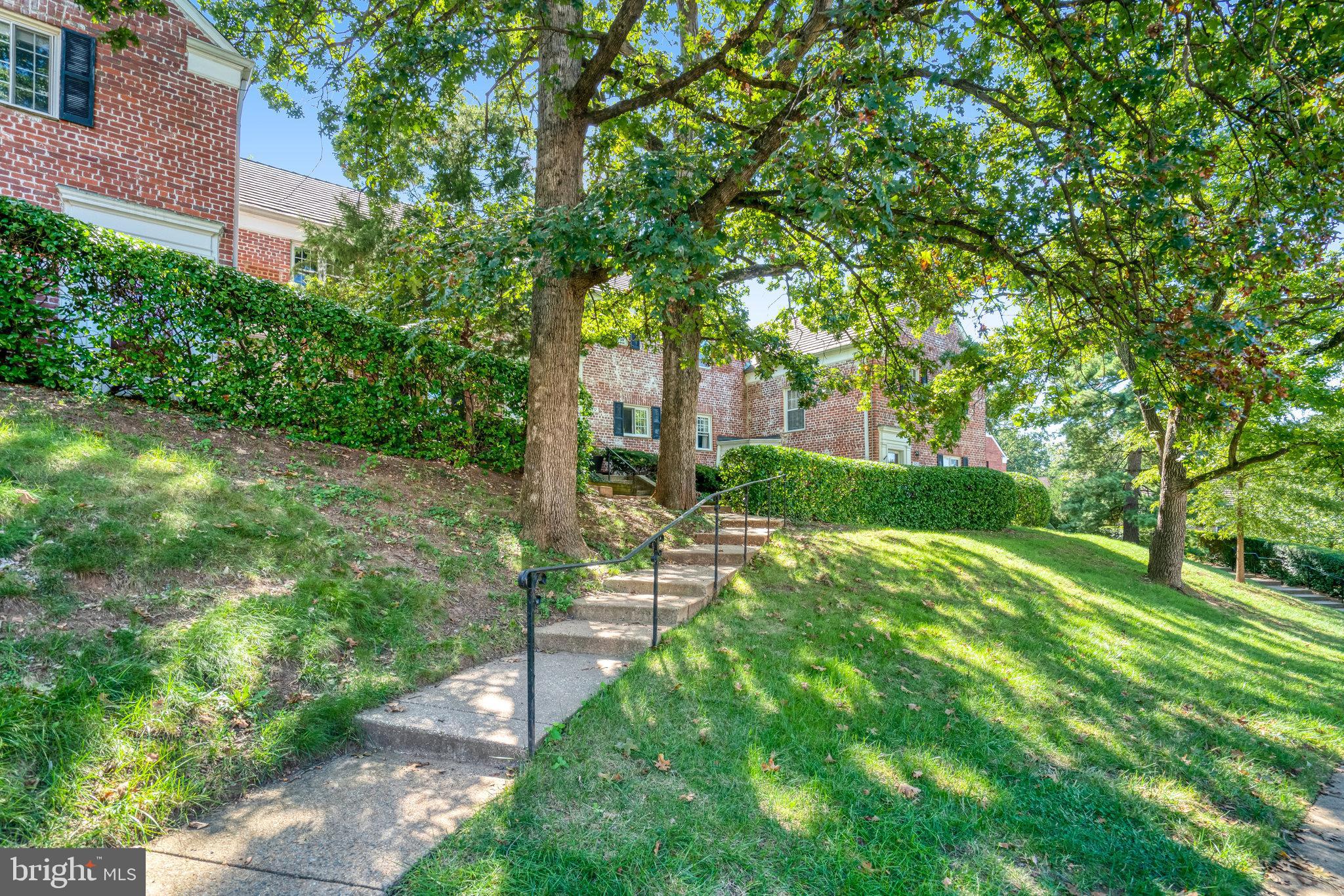 3239 GUNSTON ROAD