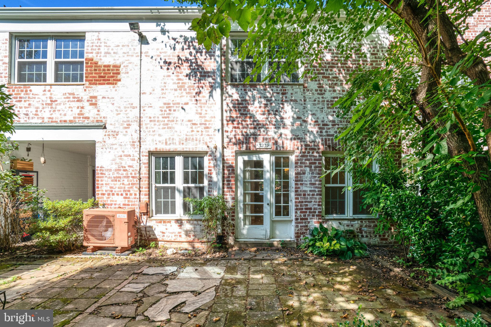 3239 GUNSTON ROAD