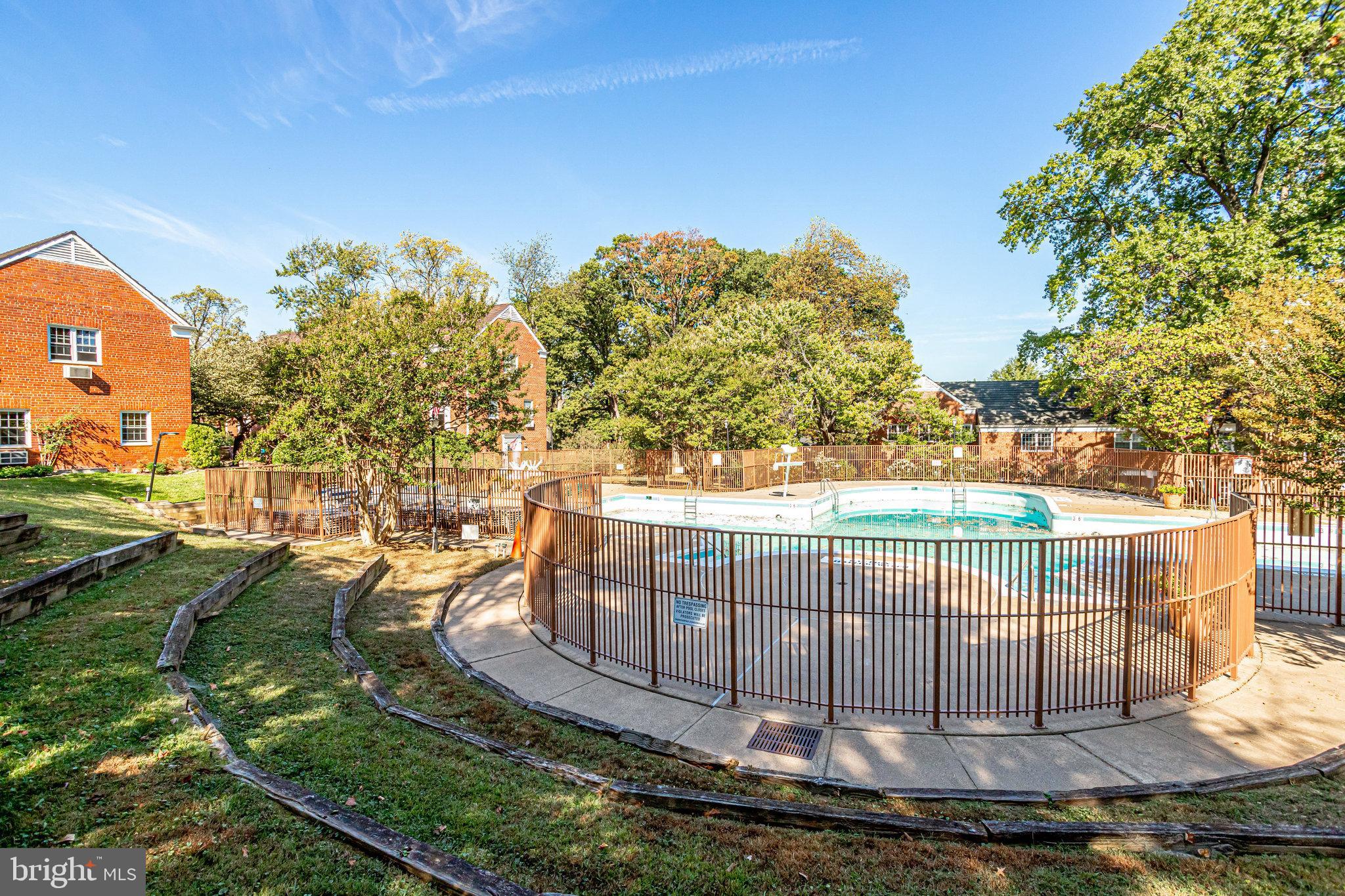 3239 GUNSTON ROAD