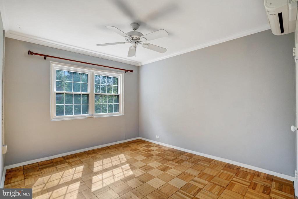 3239 GUNSTON ROAD