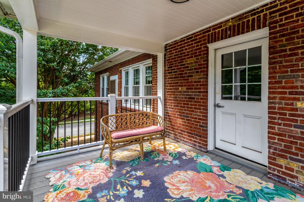 1800 DEWITT AVENUE Unit: H