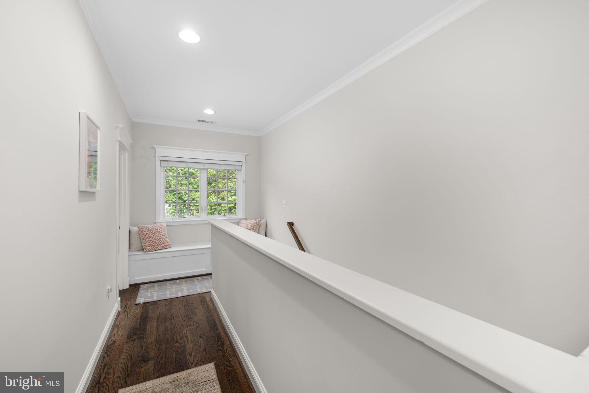 201 Jackson St
